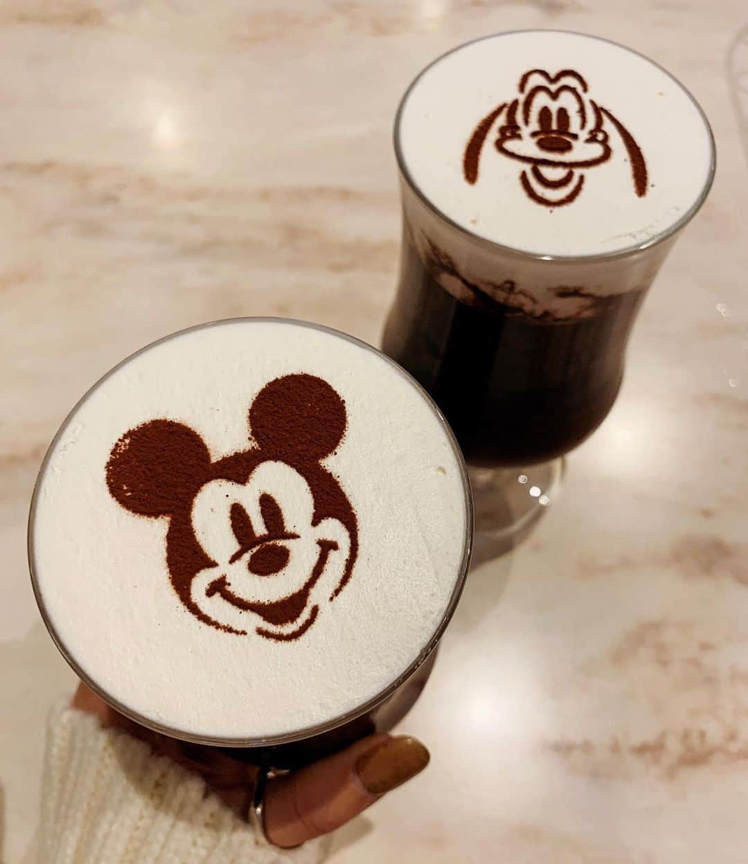 kazumi_rippleさんのインスタグラム写真 - (kazumi_rippleInstagram)「・ ・  Disney land🏰 可愛すぎるカフェモカ♡ ・ ・ ・」11月20日 16時19分 - kazumi_ripple