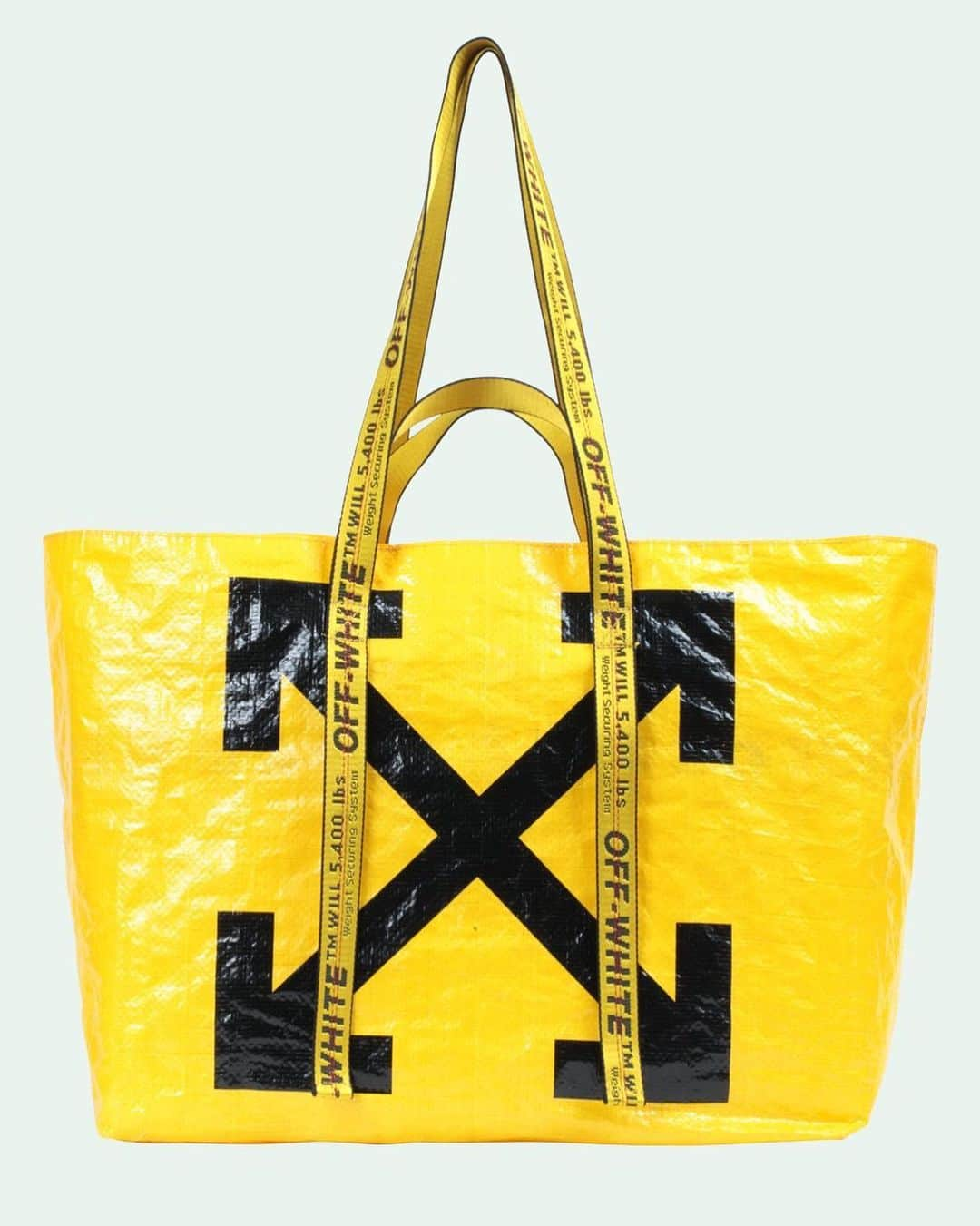 OFF-WHITE C/O VIRGIL ABLOHさんのインスタグラム写真 - (OFF-WHITE C/O VIRGIL ABLOHInstagram)「Off-White™ yellow arrows tote bag now available worldwide and online at off---white.com」11月20日 17時12分 - off____white