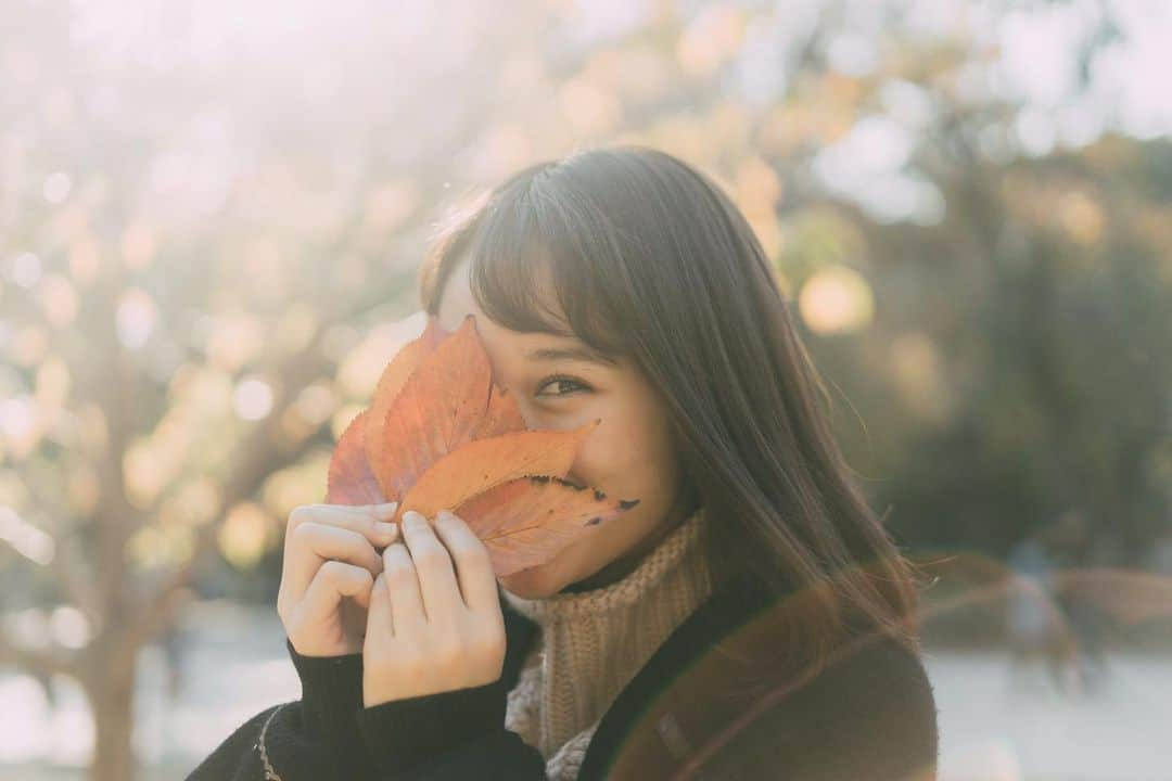 仲谷香春さんのインスタグラム写真 - (仲谷香春Instagram)「ちらっ👀 スワイプしてね！ @photo__fw」11月20日 17時15分 - koharu0221_official