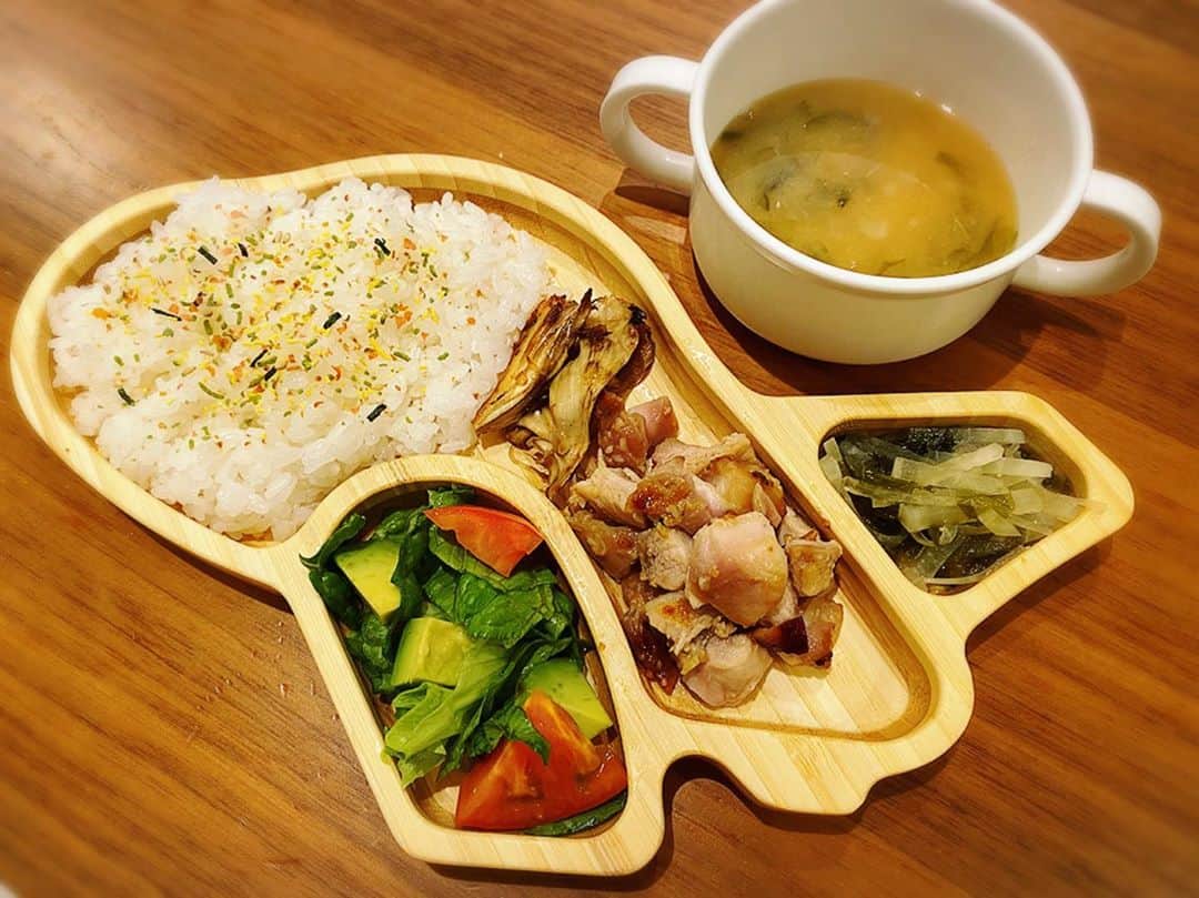 保田圭さんのインスタグラム写真 - (保田圭Instagram)「たまには料理の写真♡ #って言ってもシンプルな物ばかり #遅れてやってきた我が家の塩麹ブーム　#詳しくはブログでご覧下さい」11月20日 17時27分 - keiyasuda1206