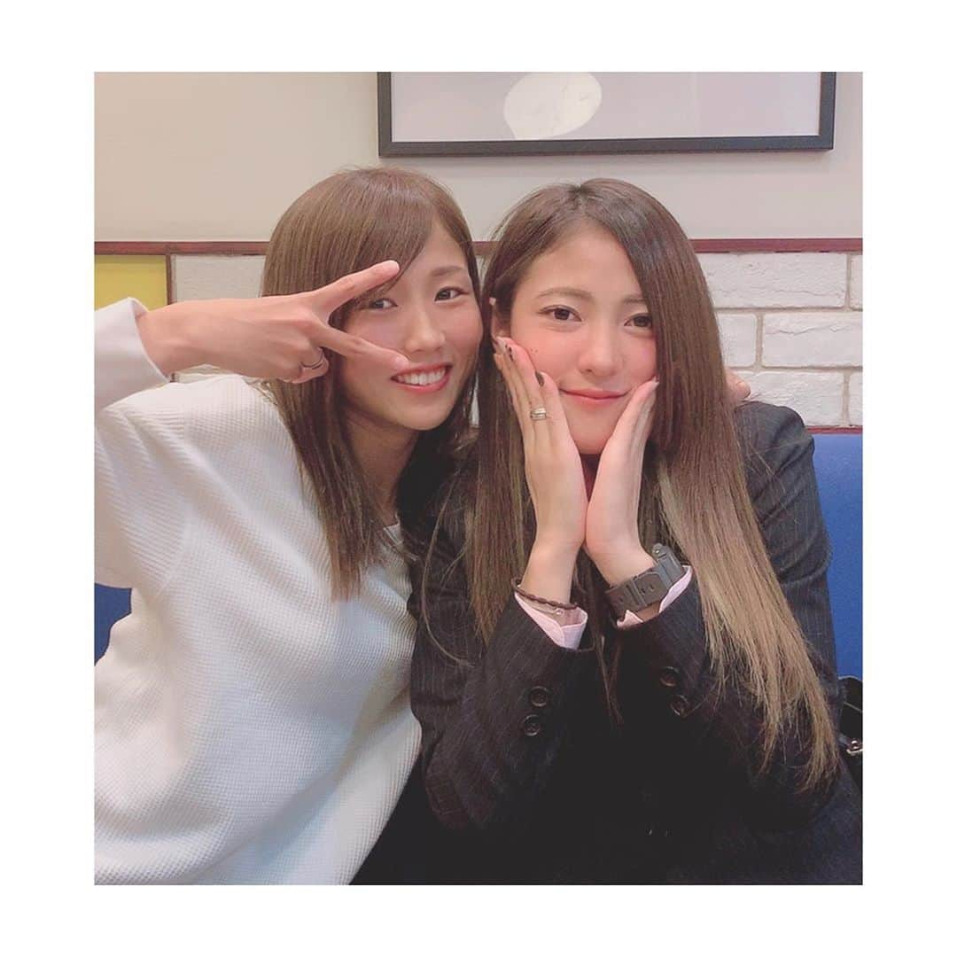 八坂芽依さんのインスタグラム写真 - (八坂芽依Instagram)「日ノ本の集まりの会⚽️😏❤️ このメンバーは、中学生からお友達です🤝 みんな大人になっちゃって〜 一番なれてない私(笑) 久々なのに、久々感ゼロ〜！！！ 次は何人で集まれるかな〜？？ ✅誰か幹事してください。 楽しい時間をありがとう💗💗 お互い皇后杯頑張ろう⚽️ まゆ、リーグお疲れ様🥺👍 いつまでもツンツン☺️ あいちゅんは、痩せすぎ！！ カリカリでした☺︎笑 二人ともだいすき❤️ #日ノ本 #INAC神戸 #ノジマステラ神奈川相模原  #韓国⚽️」11月20日 17時48分 - yasakamei_28