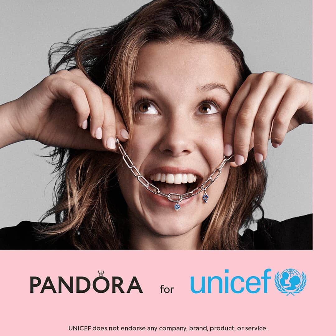 PANDORAさんのインスタグラム写真 - (PANDORAInstagram)「This #WorldChildrensDay, join Pandora for @UNICEF in supporting young voices around the globe. By wearing these limited edition charms and gift set, you'll do your part in raising awareness and support for future generations as they work towards equal opportunities for education, protection, life skills and gender equality. We invite you to join us on this journey. #PandoraForUNICEF #CharmsForChange  Pandora is proud to support UNICEF’s work to educate and empower children and young people all around the world. Show your support by wearing our limited edition designs for the cause. Learn more at https://www.pandora.net/universe/pandora-for-unicef/. UNICEF does not endorse any company, brand, product, or service.」11月20日 18時14分 - theofficialpandora