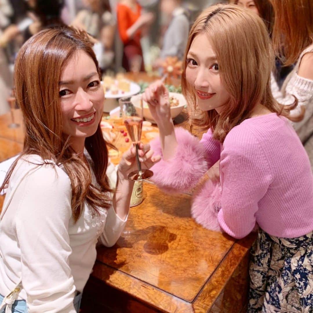 のインスタグラム：「渋谷PARCO11月22日(金)グランドオープン🎉 @miwa_saeki  私たちの大好きな  @graceclassofficial  @diagramofficial も入ってます❣️❣️ アウターはもちろん、トップス、スカート、ボトムにワンピース、アクセサリーなど素敵なアイテムばかり😍❤️❤️ 新生渋谷PARCO 見応えありです✨✨ #orignatedingracecontinental #gracecontinental #newopen #渋谷パルコ#parco #fashion#instagramjapan #instagram#instafashion」