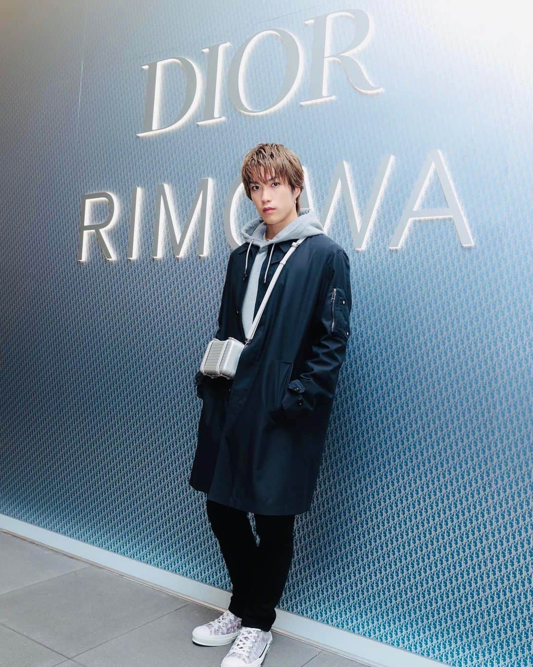 藤原樹さんのインスタグラム写真 - (藤原樹Instagram)「・ @Dior @mrkimjones  #Dior #DiorxRIMOWA」11月20日 18時22分 - itsuki_fujiwara_official