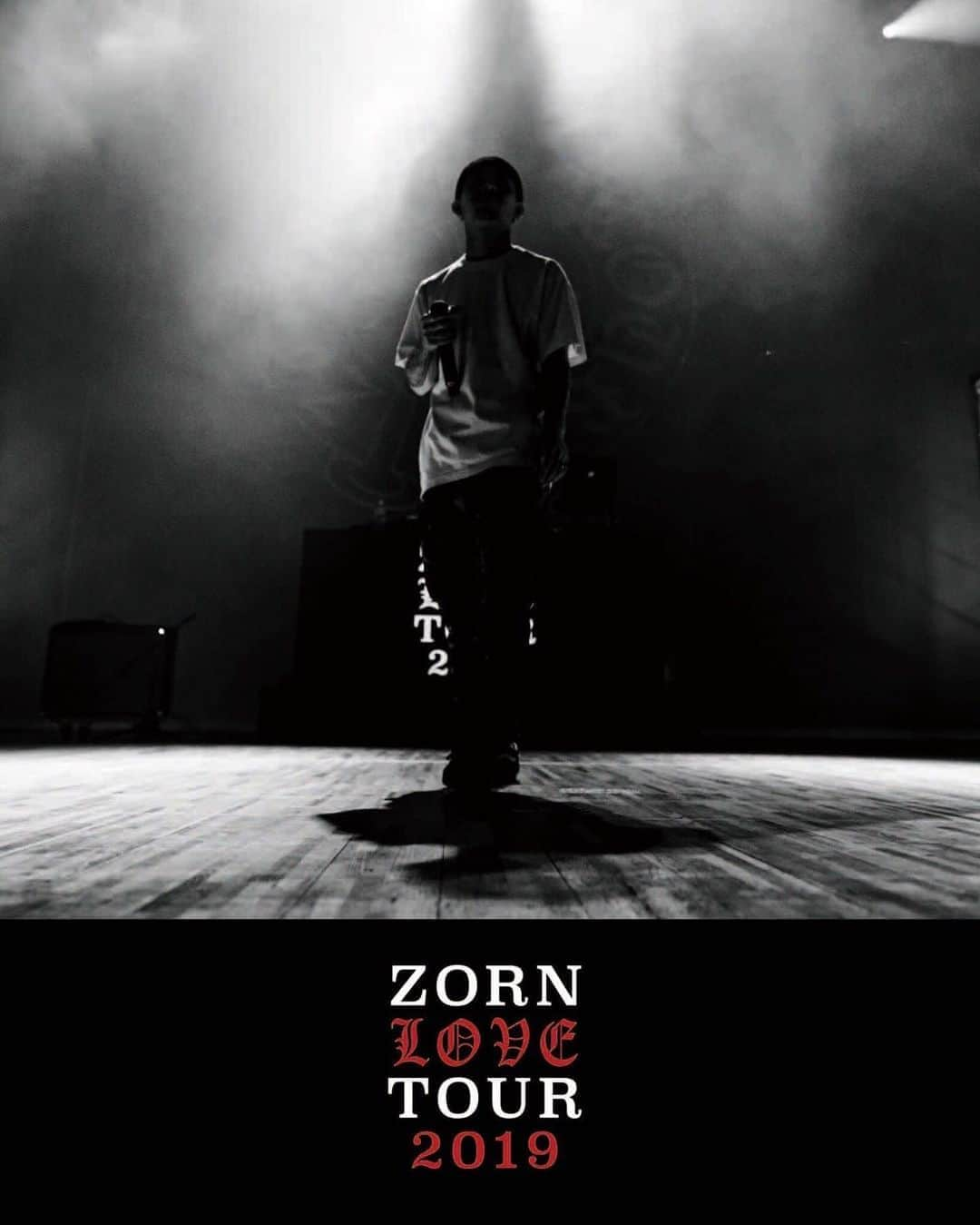 ZORNのインスタグラム：「12/25 Out ZORN「LOVE TOUR」DVD Pre-Order Start (Link in my bio) with All My Homies goods set.」