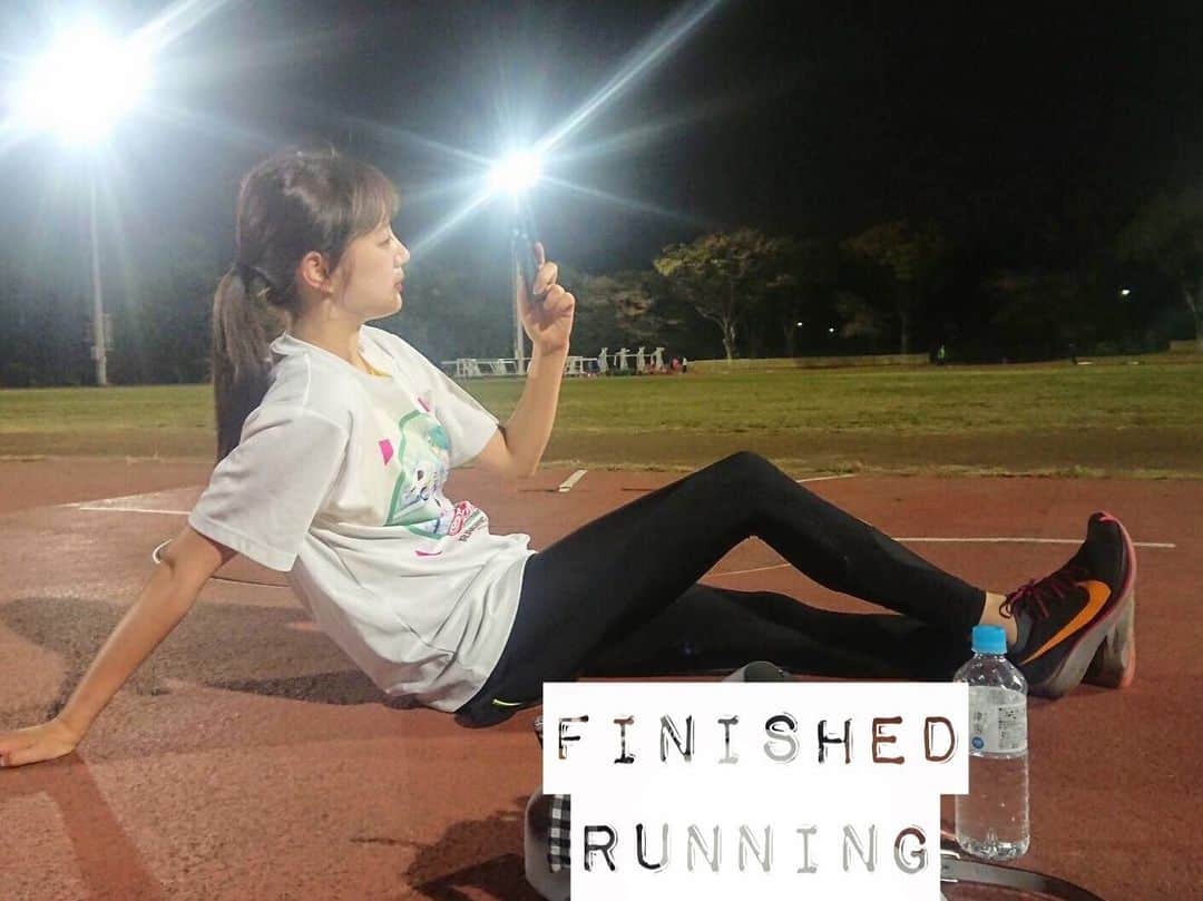 熊江琉唯さんのインスタグラム写真 - (熊江琉唯Instagram)「最近よく走ってるから整体に行ってきました💆‍♂️体へのご褒美❤️ ．  つま先重心になってるから、足やふくらはぎの横とか痛くなるんですよーと教えてもらってスッキリ。な、なるほど…ケアしっかりせねば💪💪😤 ．  #me #running #runner #marathon #marathontraining #training #ランニング　#ランニング女子　#トレーニング　#マラソン」11月20日 19時00分 - ruikumae