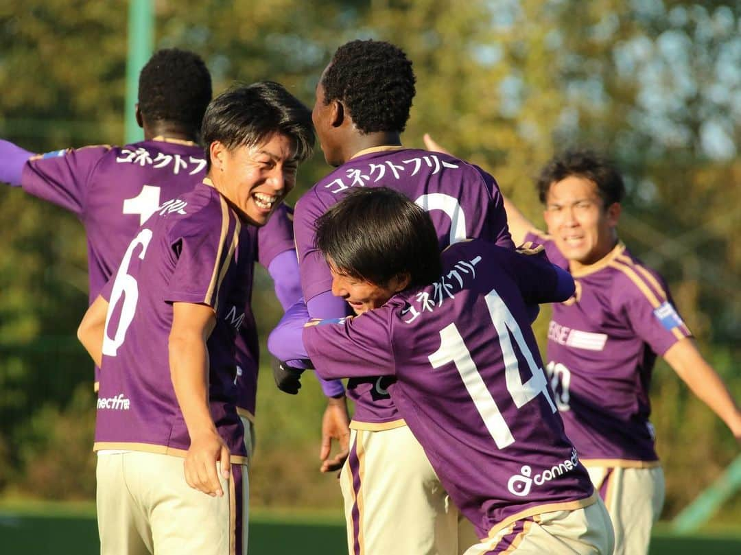 内田錬平さんのインスタグラム写真 - (内田錬平Instagram)「地域CL決勝ラウンド🔥 第一戦⚽️ vs福井ユナイテッドFC 2-0 win  応援ありがとうございました‼️ あと2勝‼️ #おこしやす京都AC #地域CL」11月20日 19時17分 - renpiiiii