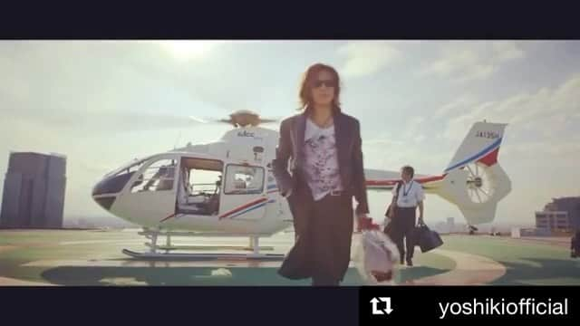 X Japanのインスタグラム：「Happy Birthday @YoshikiOfficial! Exclusive #YouTube Originals documentary series "#YOSHIKI -Life of a Japanese #Rock Star-" premieres March 2020! ・・・ #Repost Coming Soon 2020! “YOSHIKI、documentary on #YouTube Originals coming next spring. ドキュメンタリー『#YOSHIKI -Life of a Japanese Rockstar-』来春公開! #YouTubeOriginals #MoonlightSonata #月光　 https://www.youtube.com/watch?v=-8MD4TelXYI」