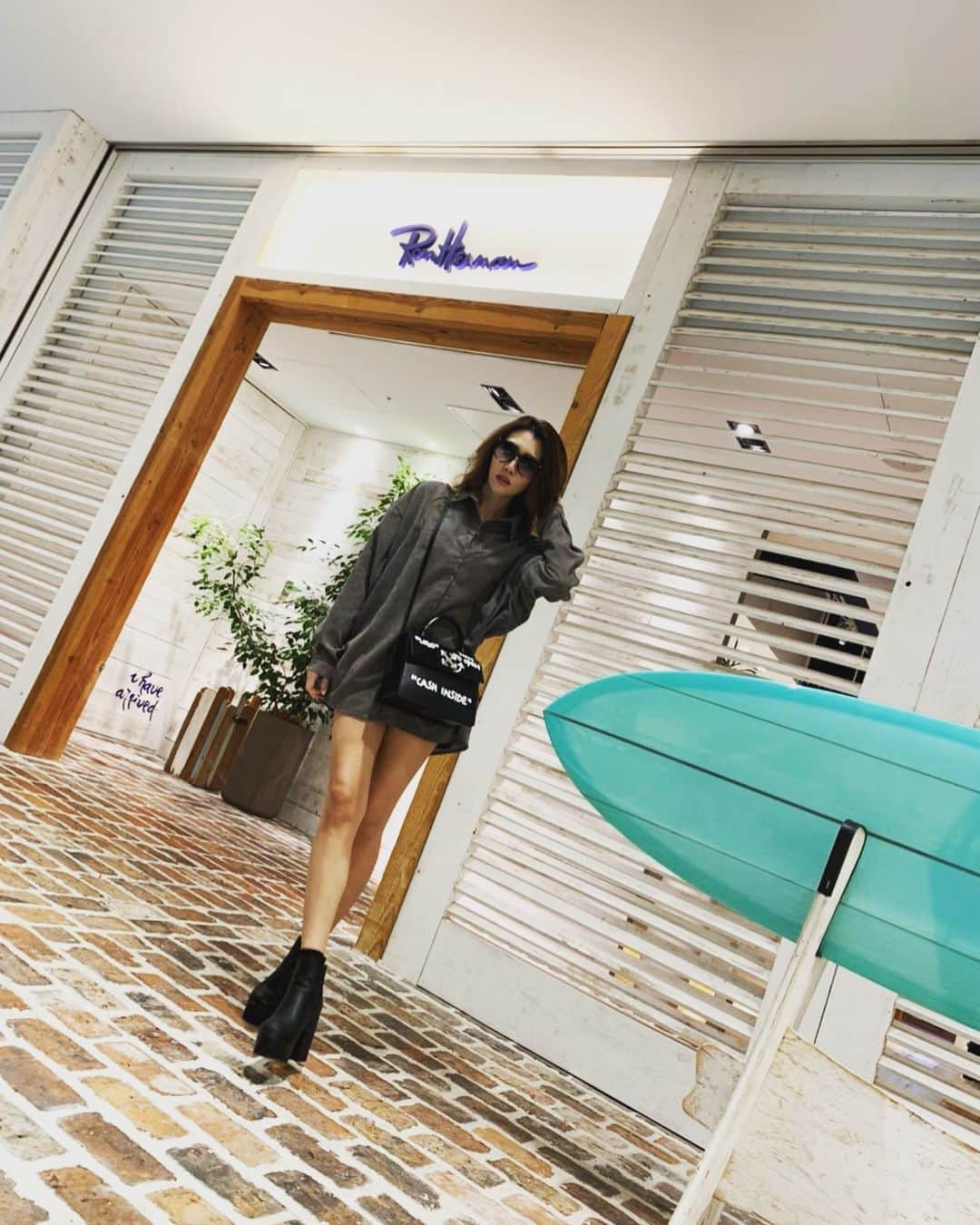 芹澤明日香のグルメインスタ