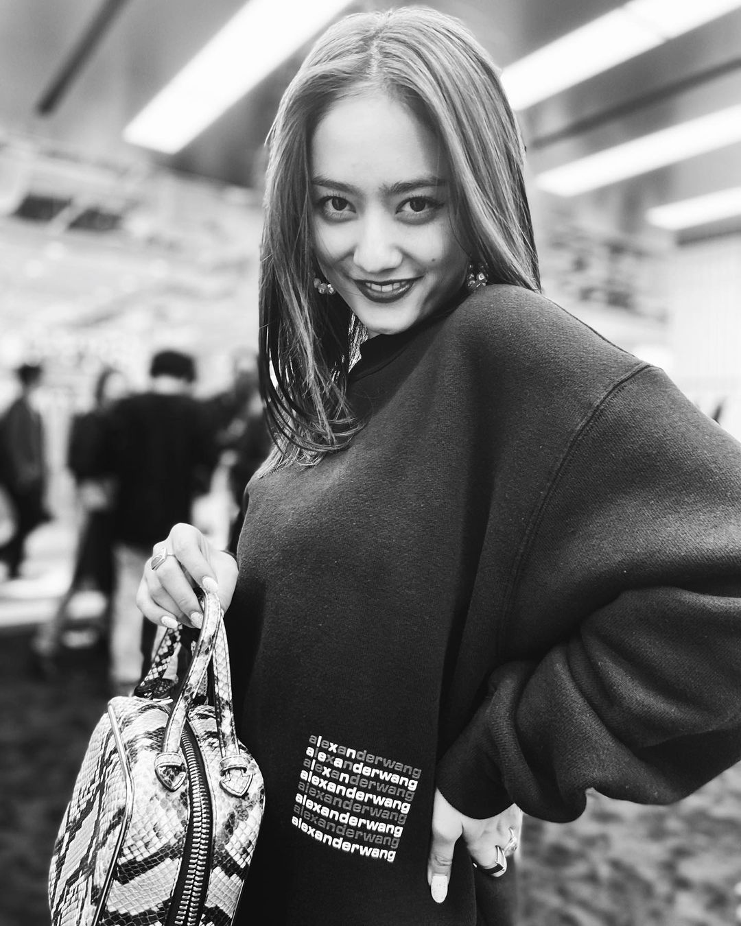 谷まりあさんのインスタグラム写真 - (谷まりあInstagram)「@alexanderwangny 🖤🖤😏」11月20日 20時36分 - mariaaaa728