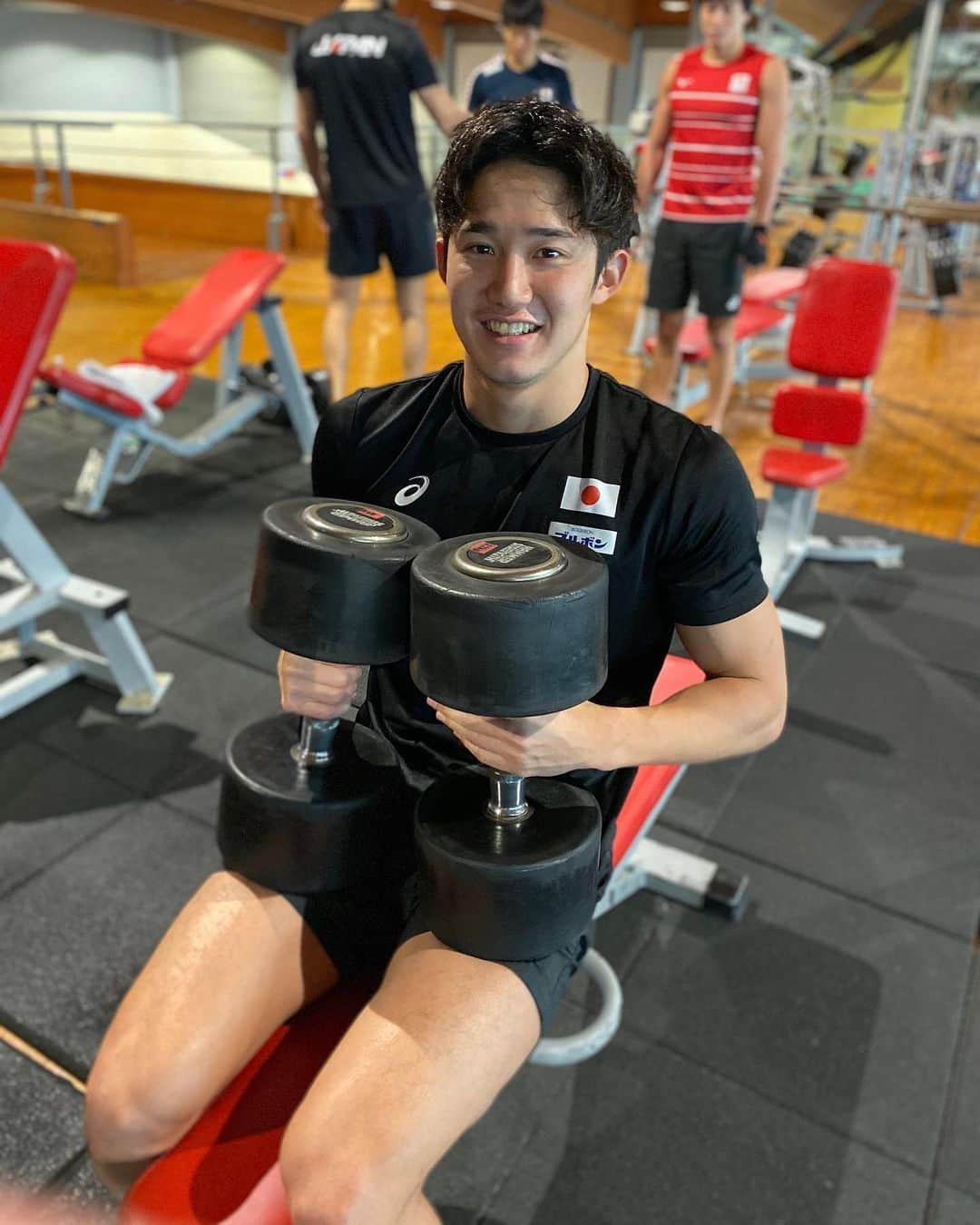 荒井陸さんのインスタグラム写真 - (荒井陸Instagram)「☑️ Traning camp in Italy🇮🇹🍝 - #japan#waterpolo#nationalteam#traningcamp #italy#brescia#pallanuoto#workout#traning#gym」11月20日 21時35分 - a2desu