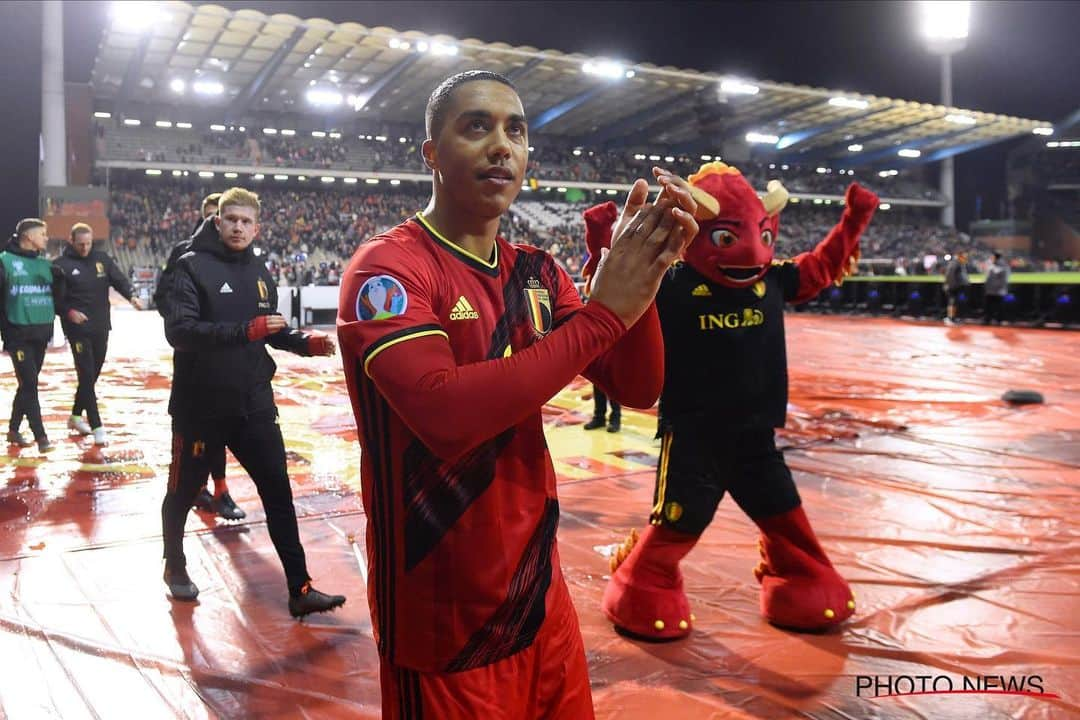 ユーリ・ティーレマンスさんのインスタグラム写真 - (ユーリ・ティーレマンスInstagram)「Perfection 👌🏾 30/30 🇧🇪 Thank you Belgium for the massive support throughout the qualifiers 🙏🏽👍🏽」11月20日 22時35分 - youritielemans