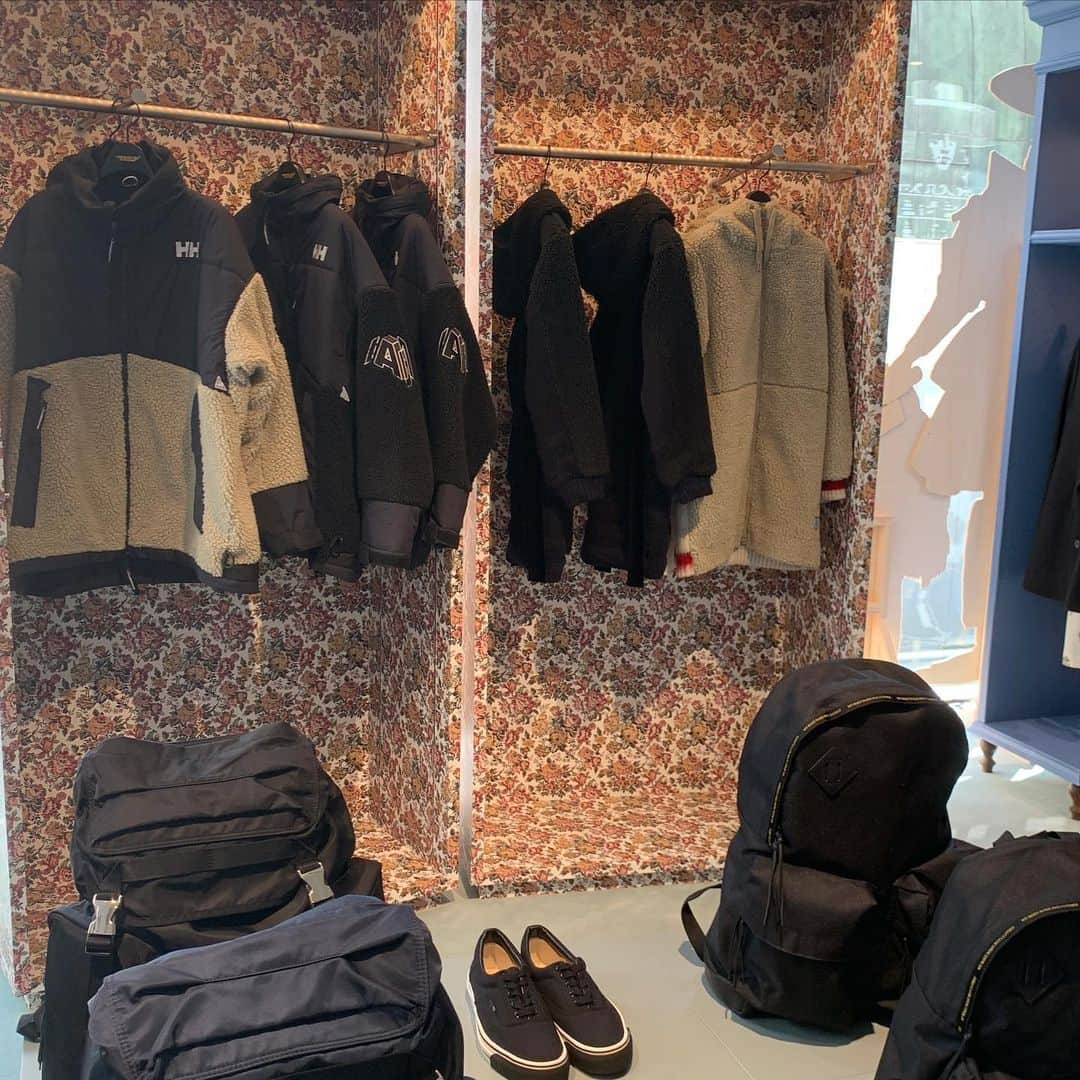 Apparel-web.comさんのインスタグラム写真 - (Apparel-web.comInstagram)「「UNDERCOVER」が新生「渋谷パルコ」の2Fに「UNDERCOVER NOISE LAB」をオープン。アンダーカバーが提案する様々なアイテム（メンズ、ウィメンズともに）を一同に取り揃えています。 #undercover #shibuyaparco #fashion #style #newstore #アンダーカバー#渋谷パルコ」11月21日 9時09分 - apparelweb