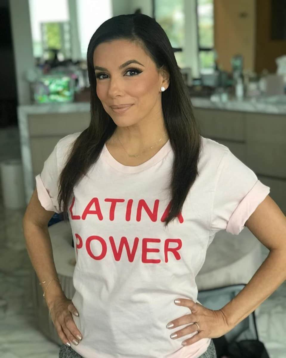 エヴァ・ロンゴリアさんのインスタグラム写真 - (エヴァ・ロンゴリアInstagram)「Today is #LatinaEqualPay Day, when Latinas "catch up" to what white, non-hispanic men were paid in 2018. The gap is widest for Latina workers, who on average earn only 54 cents for every $1 a man is paid. Meaning, they must work nearly two years to earn what white men earn in one year. I cannot stress how unacceptable this is, we need to act now. Latinas are phenomenal, and we deserve equal pay! @phenomenal tee benefits @mujerxsrising, which protects the rights of migrant women.」11月21日 9時46分 - evalongoria