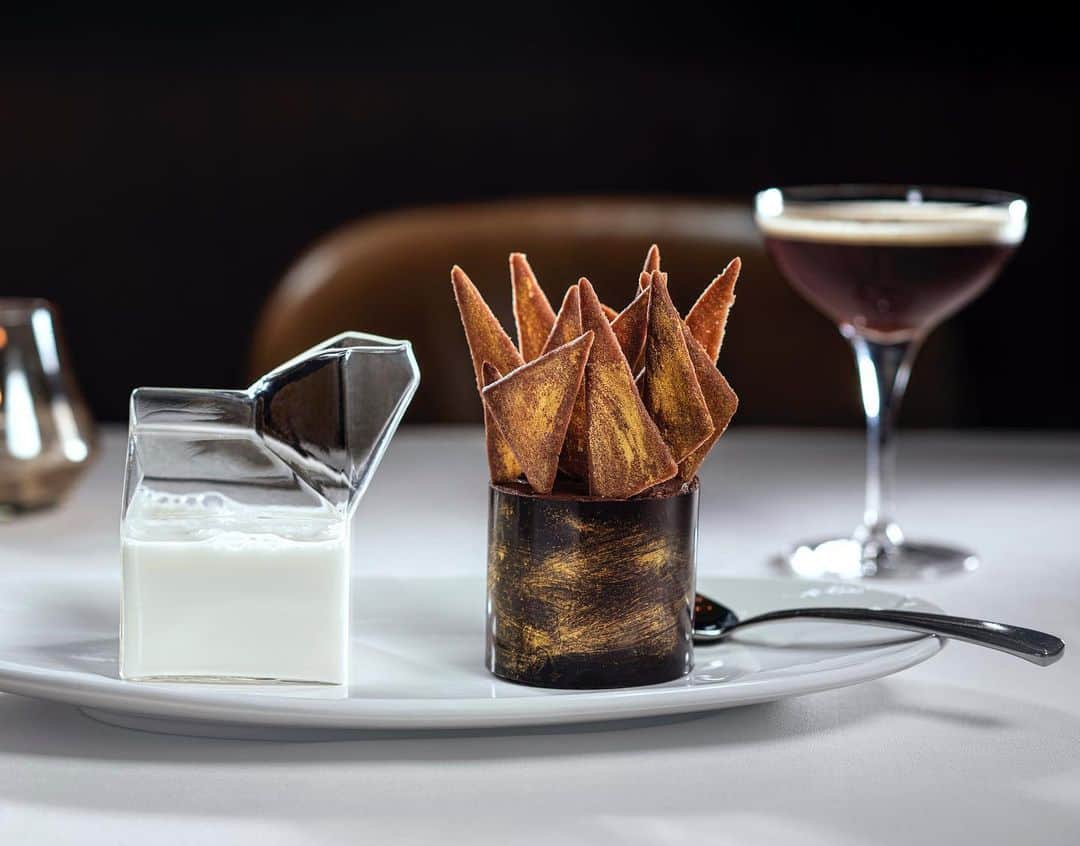 Palms Casino Resortのインスタグラム：「Need some milk with that dessert? Scotch 80 Prime.」