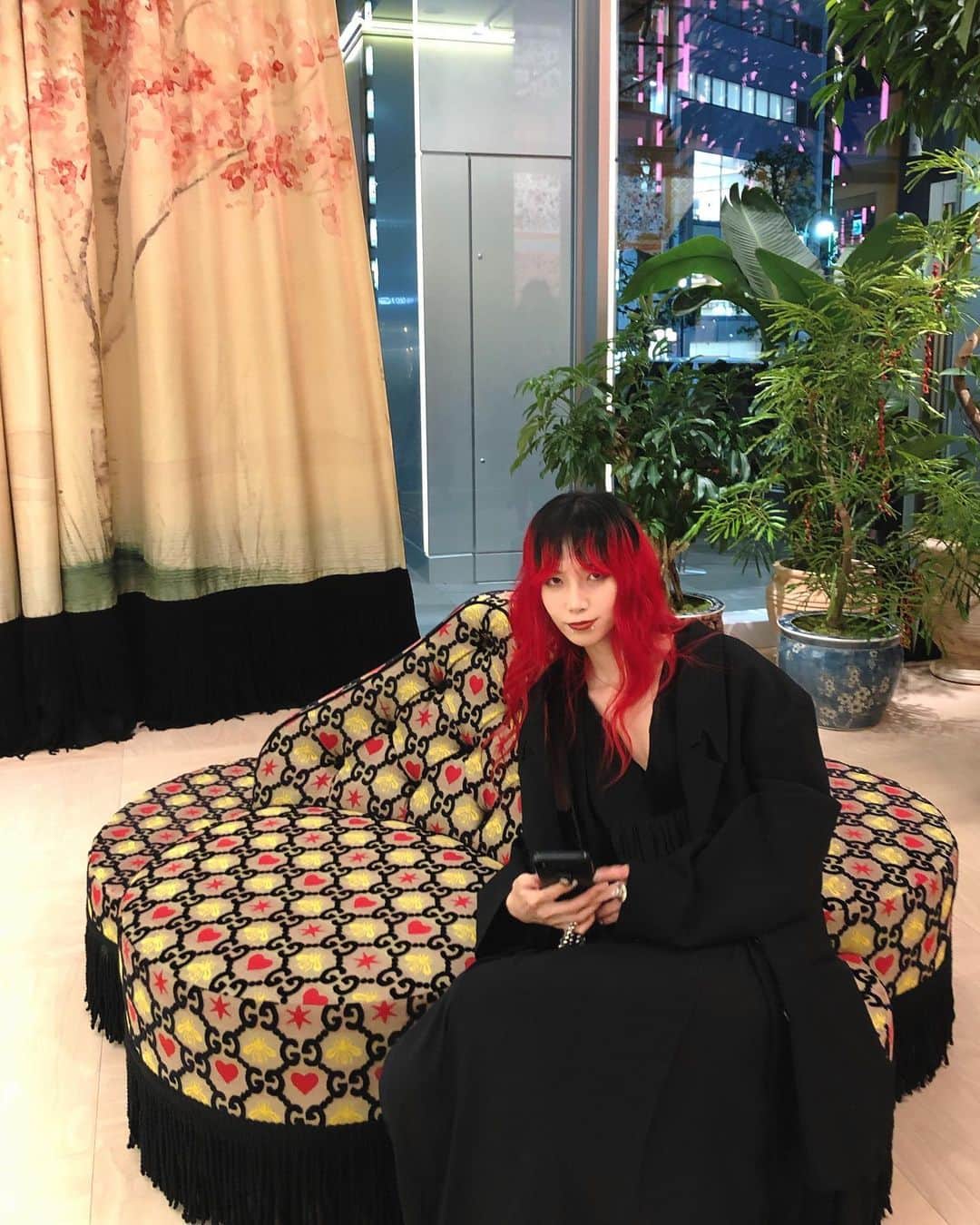si ouxのインスタグラム：「#guccishibuyaparco @gucci ﻿ ﻿ photo @siva0516」