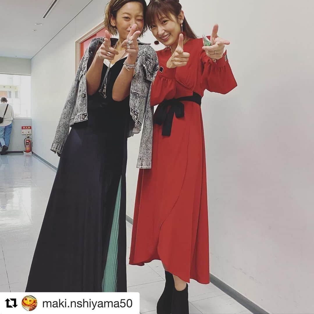 熊田曜子さんのインスタグラム写真 - (熊田曜子Instagram)「今夜9時から 日本テレビ「ダウンタウンDX スペシャル」に出演させて頂くよ📺 本番前に西山茉希ちゃんと💓  #tv #日本テレビ #日テレ #ダウンタウンDX #スペシャル #ママ友 #姉妹のママ」11月21日 3時35分 - kumadayoko