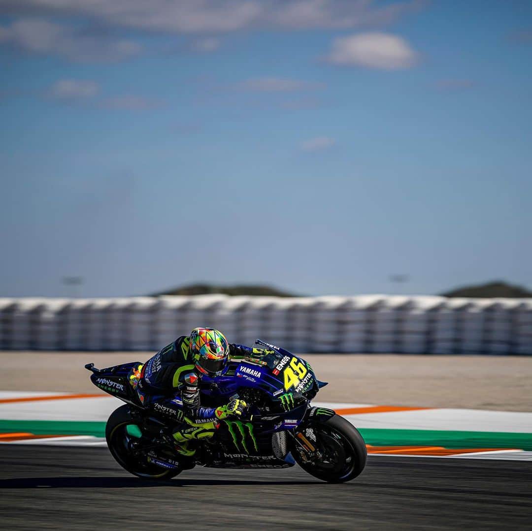 YamahaMotoGPさんのインスタグラム写真 - (YamahaMotoGPInstagram)「@valeyellow46 wrapped up the Valencia Test in 9th in the Day 2 standings and in 10th in the overall results. . . #MonsterYamaha | #MotoGP | #ValenciaTest | #MonsterEnergy | #VR46」11月21日 5時23分 - yamahamotogp