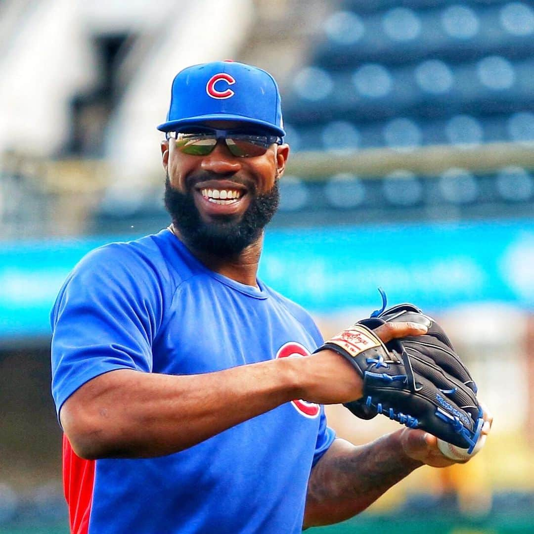 シカゴ・カブスさんのインスタグラム写真 - (シカゴ・カブスInstagram)「😄🤟」11月21日 7時28分 - cubs