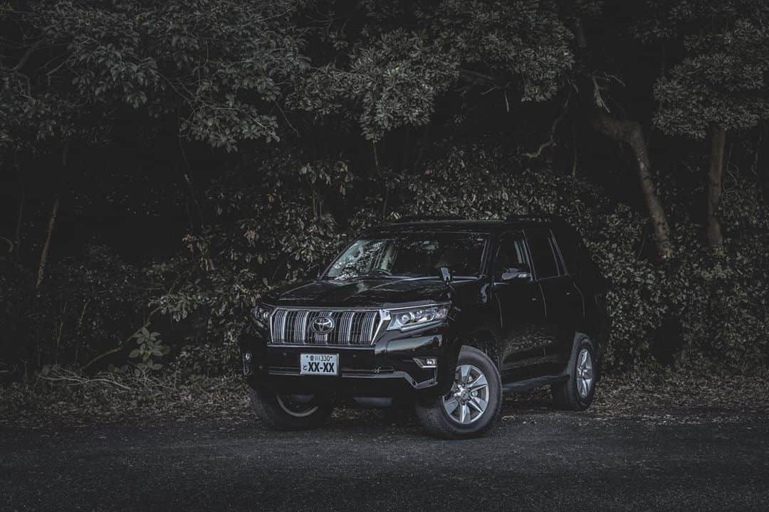 Shinsuke Inoueのインスタグラム：「My next buddy. LAND CRUISER PRADO 150. Biggest shopping ever.  #PRADO #prado150 #landcruiserprado #Japan #プラド150後期 #プラド #ランドクルーザープラド #ランドクルーザープラド150後期」