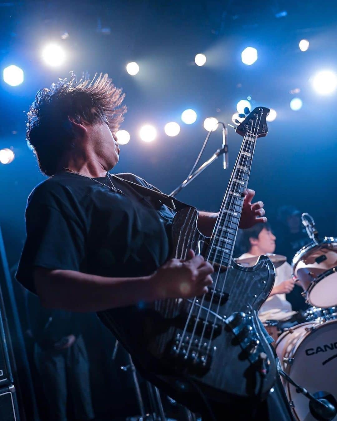 井澤惇のインスタグラム：「Zone0 at 渋谷クアトロ。楽しかったです！コロッセオぽく我々4人メンバーが闘技場で闘ってる催しになってたね。また闘技場イベントやりたいなと思います！ photo by @saru_0305」