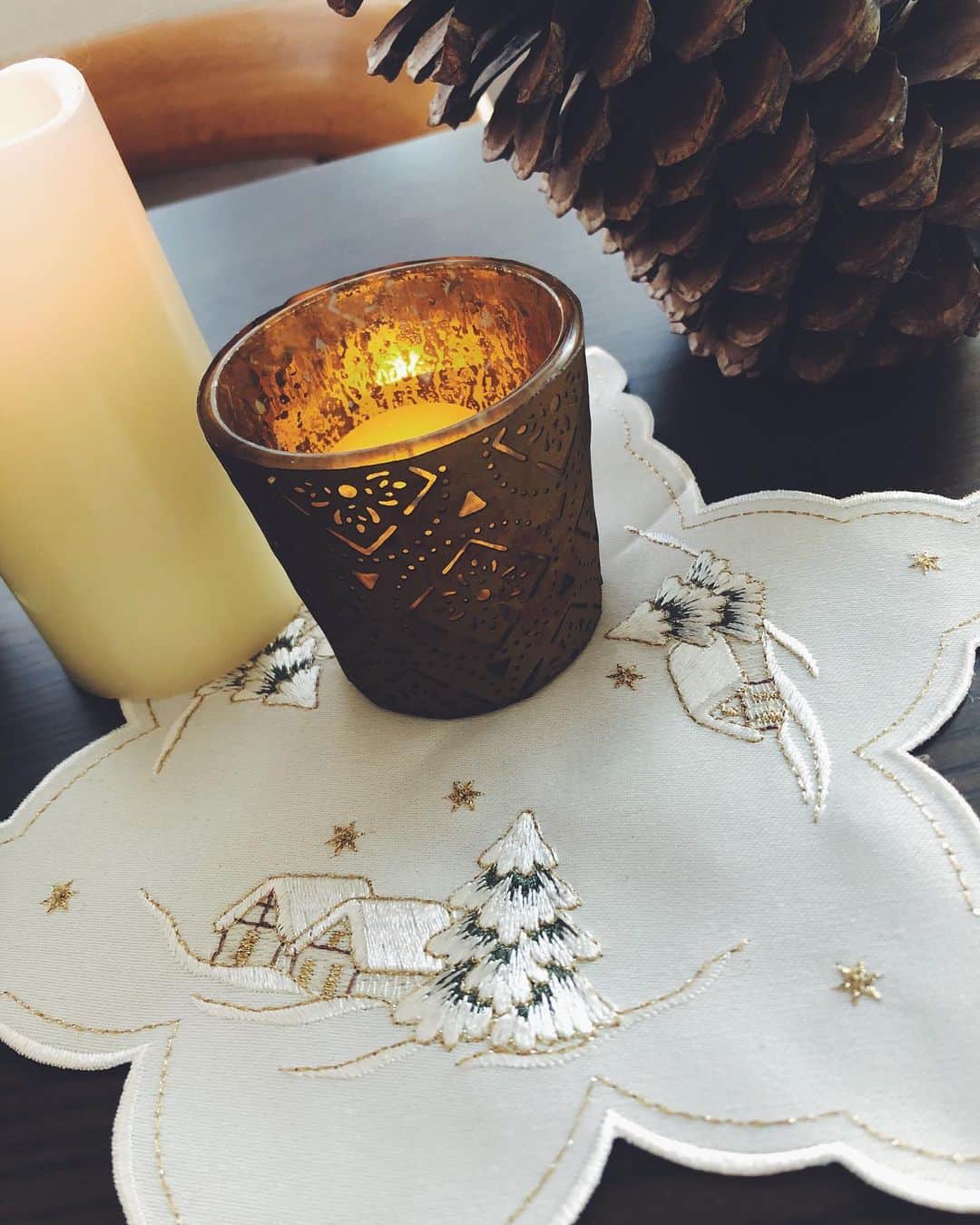尾形沙耶香さんのインスタグラム写真 - (尾形沙耶香Instagram)「#christmasdecorations  #小さなクリスマス 🌲」11月21日 12時52分 - sayakaogata