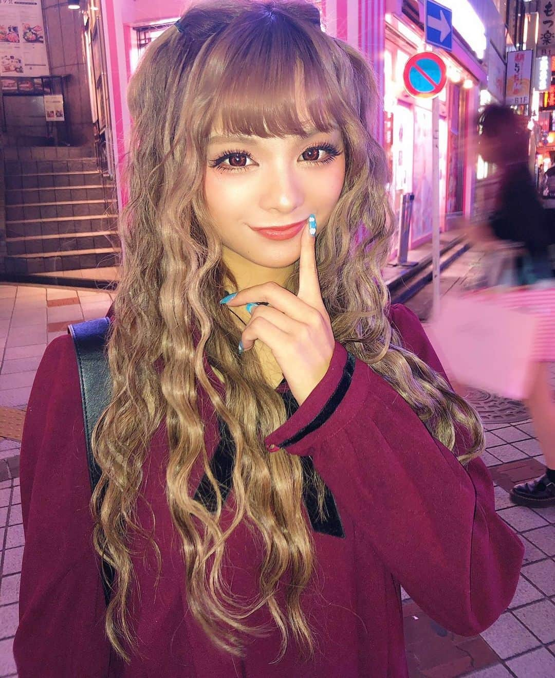 小田愛実（まぁみ）さんのインスタグラム写真 - (小田愛実（まぁみ）Instagram)「もしゃもしゃ🤣💭﻿ ﻿ 綺麗なウェーブだったのに﻿ 風邪でやられてモサモサの人に、、﻿ ﻿ 昨日の寒さのせいで外出るのが怖い😭﻿ ﻿ #写真が #ないよ #秘密ね #egg #ギャル #いいね」11月21日 12時53分 - maaaami79