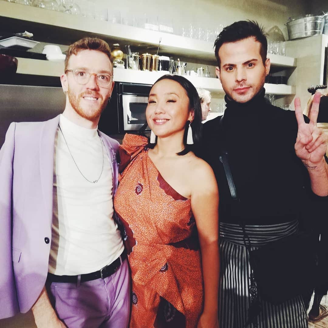 COMA-CHIのインスタグラム：「Thank you for invited us to such a beautiful night... sending love and respect for everyone💕 全体の流れが調和した素敵なショーだったなぁ。呼んで下さったチームの皆さま、CD買ってくれたイケメンくんたちにもありがとうの一期一会🙏」