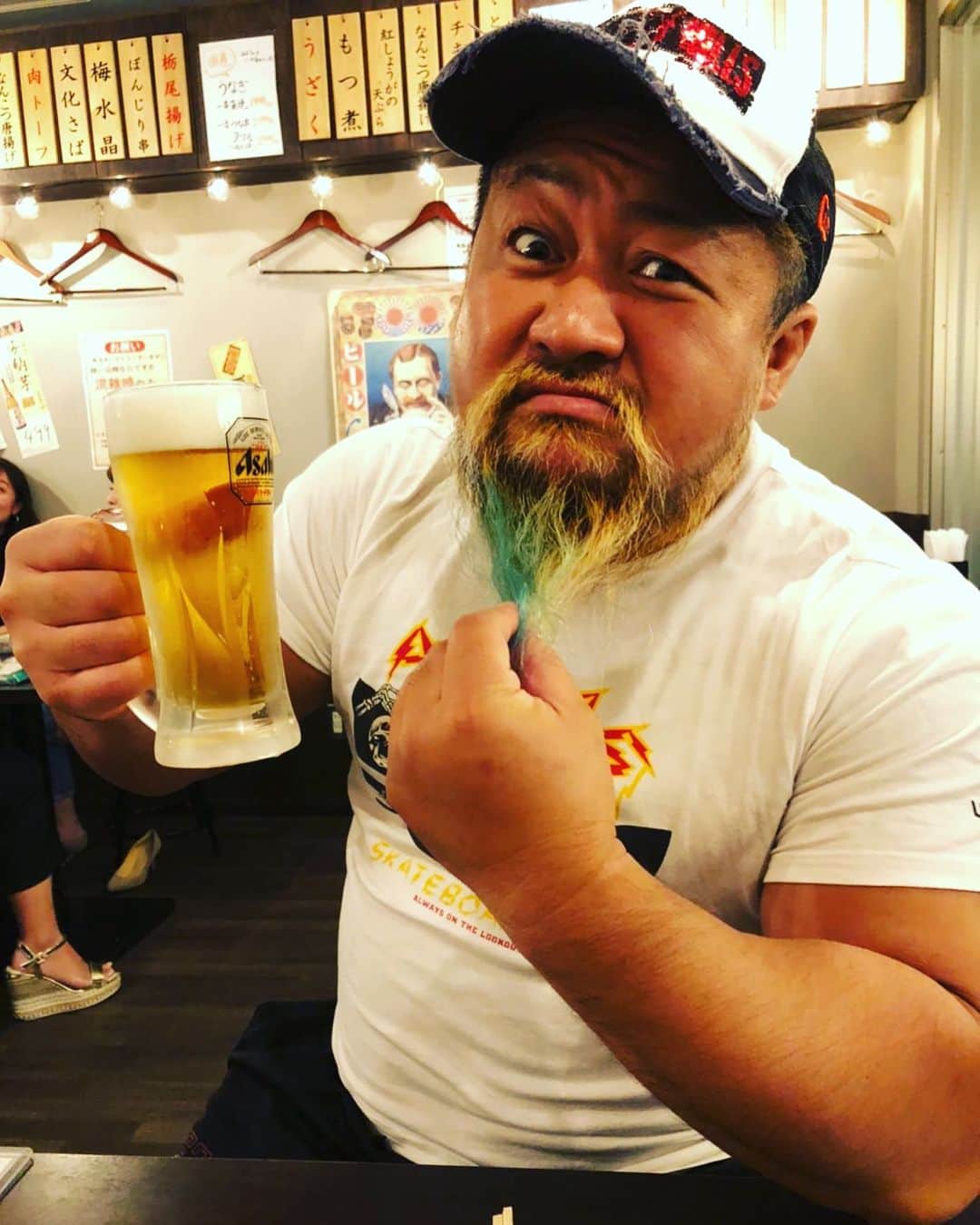 吉田隆司さんのインスタグラム写真 - (吉田隆司Instagram)「ビール大好き… #prowrestler #beer #love #alcohol #cap #muscle #rugbyworldcup」11月21日 13時21分 - yoshidatakashidg
