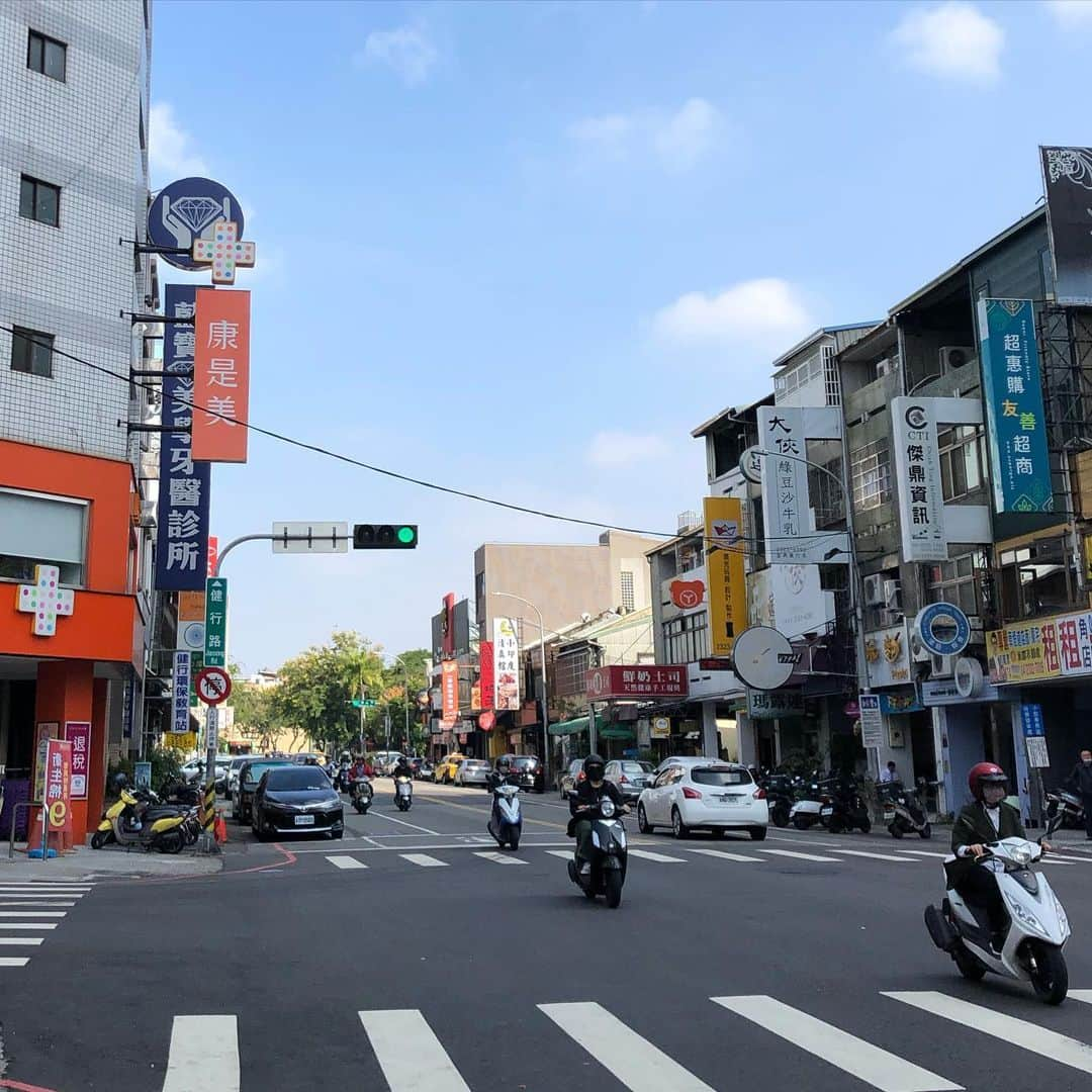 後藤武敏さんのインスタグラム写真 - (後藤武敏Instagram)「in 台湾🇹🇼(^^)！ ウィンターリーグ頑張ります😄‼️ 僕もそうですけど若い選手たちはホントに良い経験になるはずです^_^ #台湾#ウィンターリーグ#夜景きれい」11月21日 13時33分 - 55gomez55