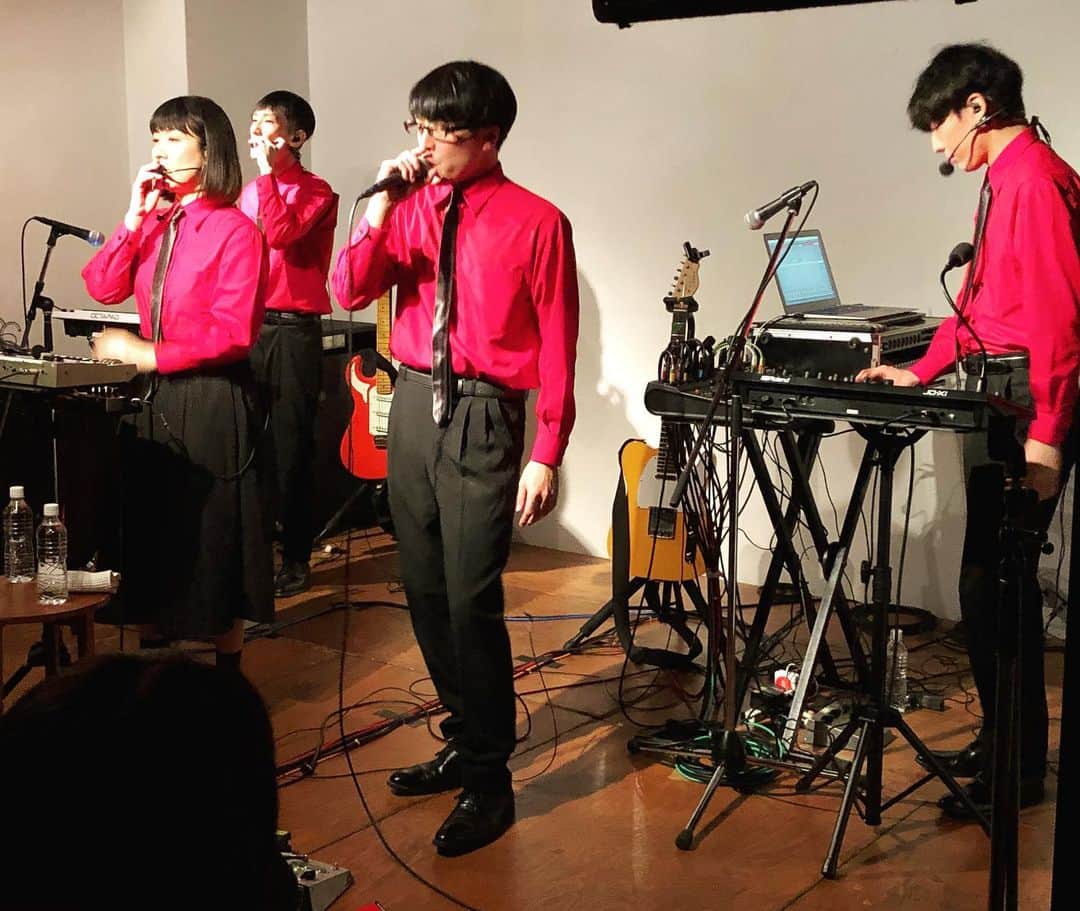 POLYSICSのグルメインスタ