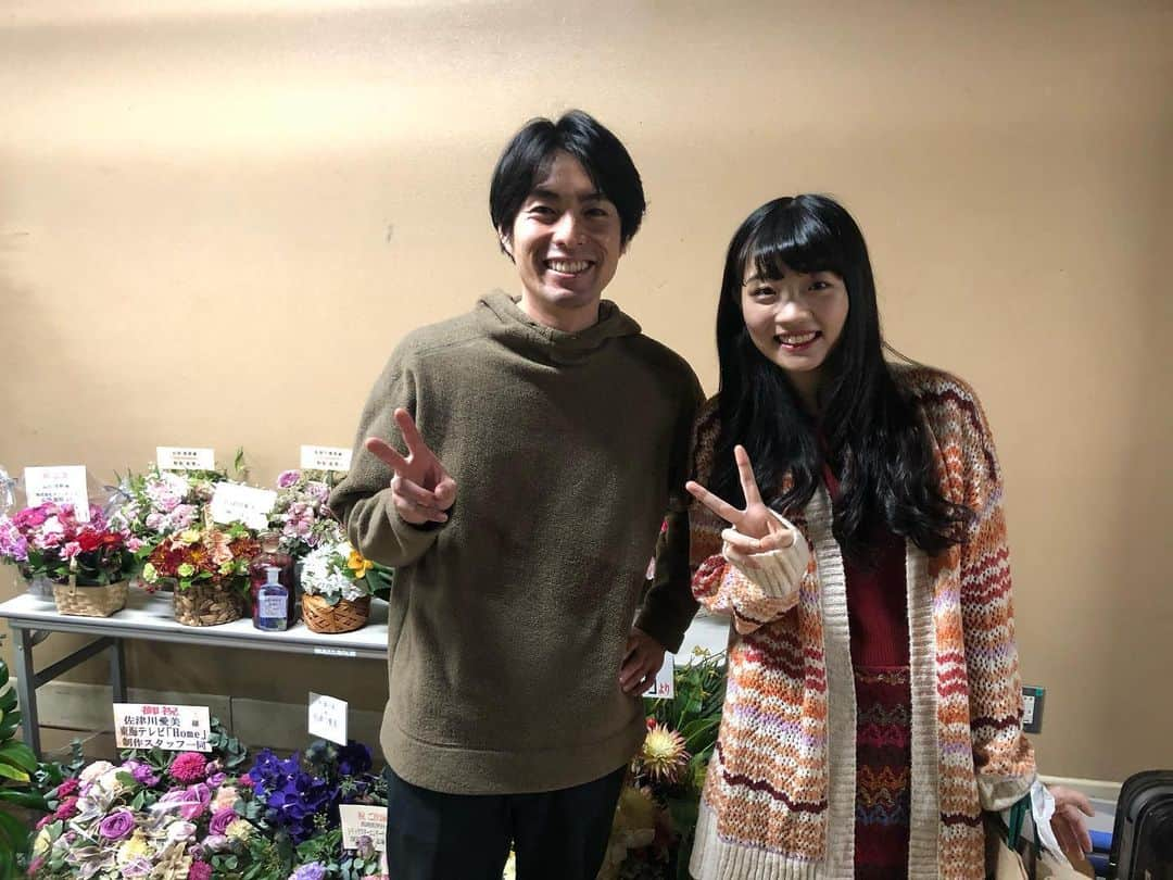 東野絢香さんのインスタグラム写真 - (東野絢香Instagram)「遅ればせながら、 □字ック「掬う」  東京千秋楽無事終わりました！ ご来場頂いた皆様、ありがとうございました！  たくさんの仲間達も来てくれました。  明日からなんと！豊橋！ 人生初愛知上陸！  愛知の皆様と大阪の皆様に お会いできるの楽しみや。  #掬う #舞台　#東京　#シアタートラム #東野絢香 #豊橋芸術劇場プラット  #愛知　#大阪　#梅田　#hephall」11月21日 14時35分 - aya_kirin