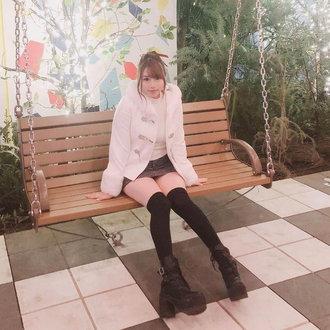 塚本舞さんのインスタグラム写真 - (塚本舞Instagram)「昨日の撮影オフショット❤︎ 来月をお楽しみに！」11月21日 14時51分 - maipuni