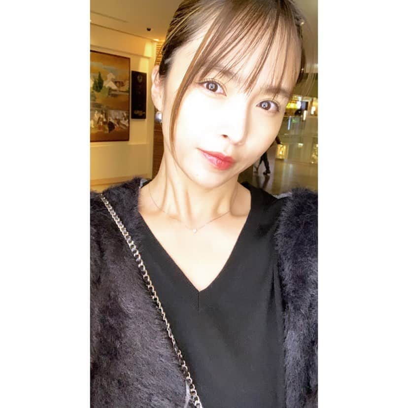 渡部いずみさんのインスタグラム写真 - (渡部いずみInstagram)「﻿ ﻿ ﻿ ﻿ ✨﻿ ﻿ ﻿ ﻿ 次のライブでの﻿ お題をコメント欄で募集中😝✨﻿ みんなでなんの話しようー？？？﻿ ﻿ ﻿ ﻿ ﻿ ﻿ ﻿ ﻿ ﻿ ﻿ ﻿ ﻿ #PINCHER﻿ #ピンシャー﻿ #beauty﻿ #一手間﻿ #美意識﻿ #美容﻿ #通販﻿ #楽天﻿ #yahoo﻿ #Amazon﻿ #自社モール﻿ #ダイエット﻿ #バスオイル﻿ #生理﻿ #pms﻿ #インスタライブ﻿ #動画」11月21日 14時57分 - pincher__izumi