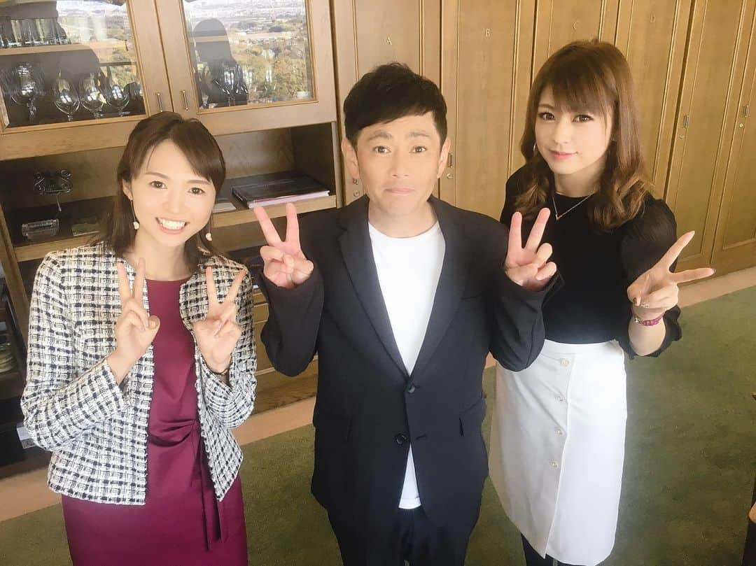 坂之下侑子さんのインスタグラム写真 - (坂之下侑子Instagram)「#全日本企業対抗ゴルフトーナメントリクルートカップ2019団体戦 #の収録でした #今年もとても熱い戦いになってます #来年の #2月放送 #是非ご覧ください❣️ #収録 #遠藤章造 #遠藤萌美 #坂之下侑子 #ココリコ #アナウンサー #女子プロゴルファー #プロゴルファー #⛳️ #カメラマンby.プロデューサー🤗❤️ #お疲れ様でした」11月21日 15時26分 - yukiko_s0403