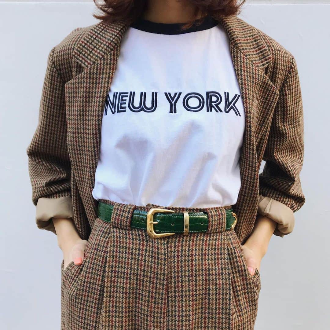 birthdeathさんのインスタグラム写真 - (birthdeathInstagram)「💋 New Arrivals 💋 80's チェックウールパンツスーツ ・ ・ 90's Tシャツ ・ ・ 80's グリーン型押しベルト ・ ・ #birthdeath #vintage #fashion  #tokyo #shibuya」11月21日 15時47分 - birthdeath_tokyo