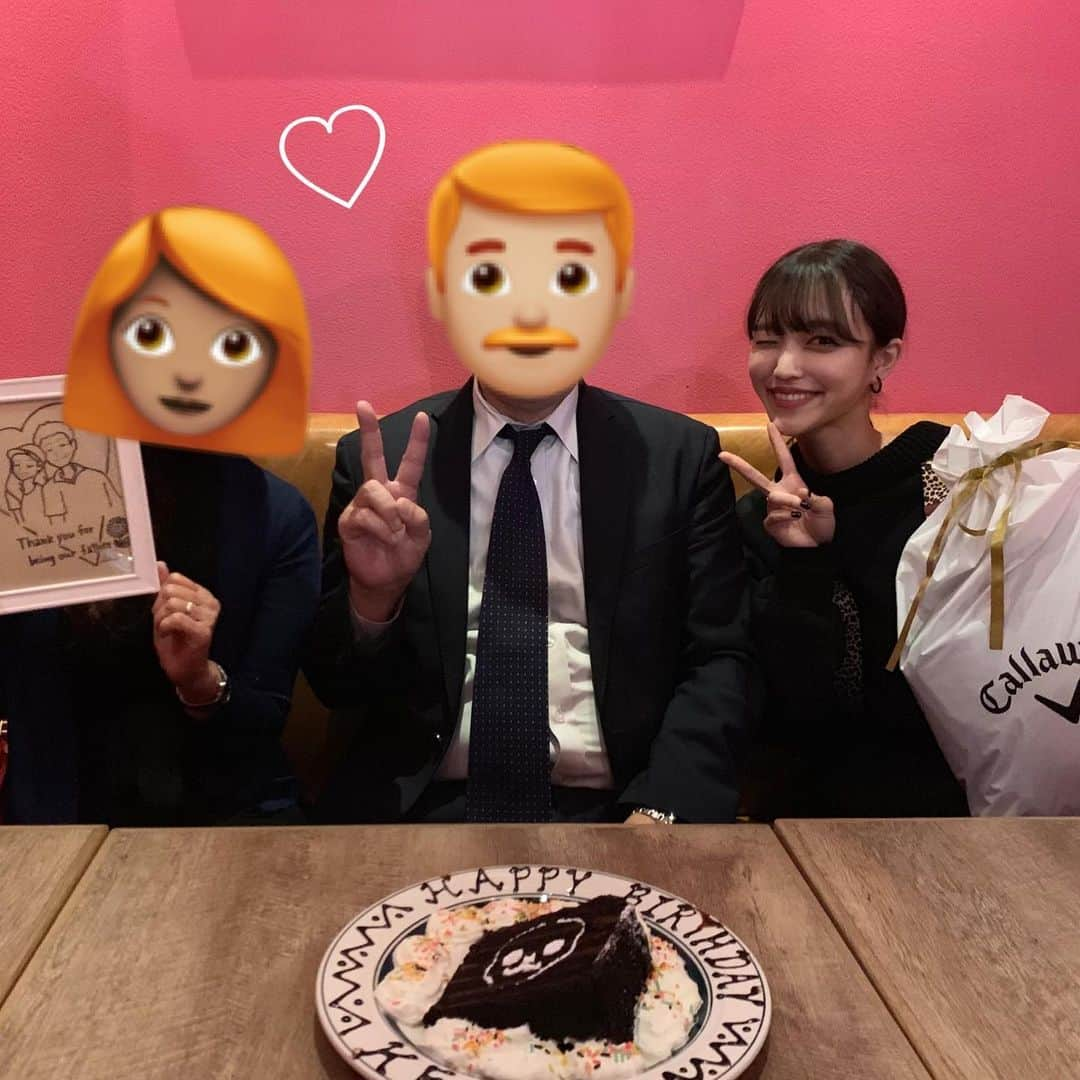 郡司英里沙（えりちょす）さんのインスタグラム写真 - (郡司英里沙（えりちょす）Instagram)「﻿ 昨日は義理父のお誕生日ということで、﻿ 急遽お母さんと計画をして﻿ 3人でお祝いをしました~~~🥂﻿ ﻿ ﻿ 血は繋がっていませんが、﻿ 正真正銘の、私の大切なお父さんです。﻿ ﻿ ﻿ 迷惑をかけてしまうこともあるけど、﻿ ﻿ 我が家を受け入れてくれて、 私のお父さんでいてくれてありがとう。﻿ ﻿ ママを大切にしてくれて﻿ 幸せにしてくれてありがとう。﻿ ﻿ ﻿ いつまでもラブラブで仲良しな﻿ 素敵夫婦でいてください 💍﻿ ﻿ ﻿ ﻿ 2人の幸せが私の幸せです 🌻﻿ ﻿ ﻿ ﻿ ﻿#birthday #happybirthday #fatherbirthday ﻿ ﻿ ﻿ ﻿ ﻿ ﻿ ﻿ ﻿ ﻿」11月21日 16時12分 - erisagunji