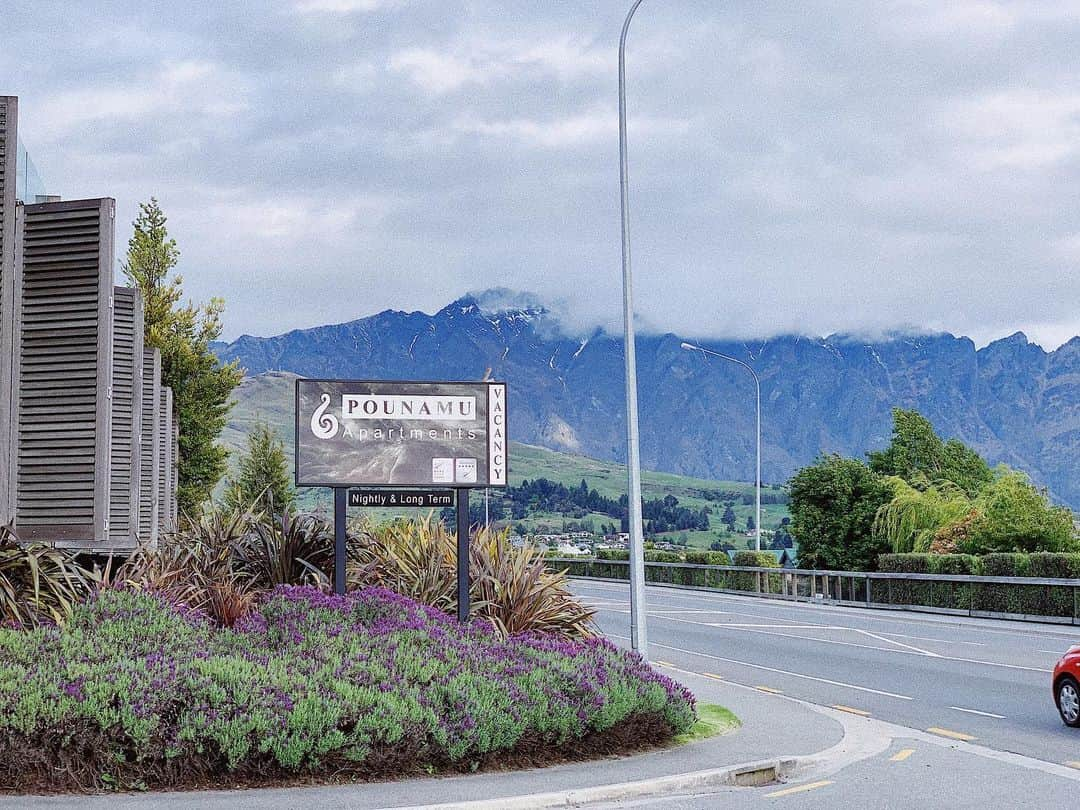 中村優さんのインスタグラム写真 - (中村優Instagram)「Lake Wakatipu🌊🏔 #newzealand#queenstown #run#running#優run#優trip」11月21日 16時55分 - nkmr_yu