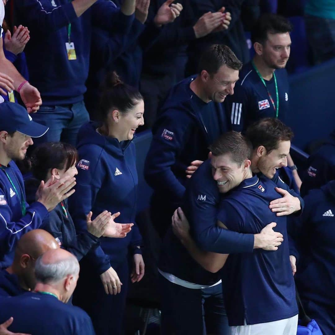 アンディ・マレーさんのインスタグラム写真 - (アンディ・マレーInstagram)「When you need your big bro @jamie__murray and @nealskupski to win the decider... Great effort from everyone so far 🇬🇧🇬🇧🇬🇧🇬🇧🇬🇧🇬🇧🇬🇧🇬🇧🇬🇧🇬🇧🇬🇧🇬🇧🇬🇧🇬🇧🇬🇧 Let’s 🔥 up tomorrow  @castore_sportswear」11月22日 4時06分 - andymurray