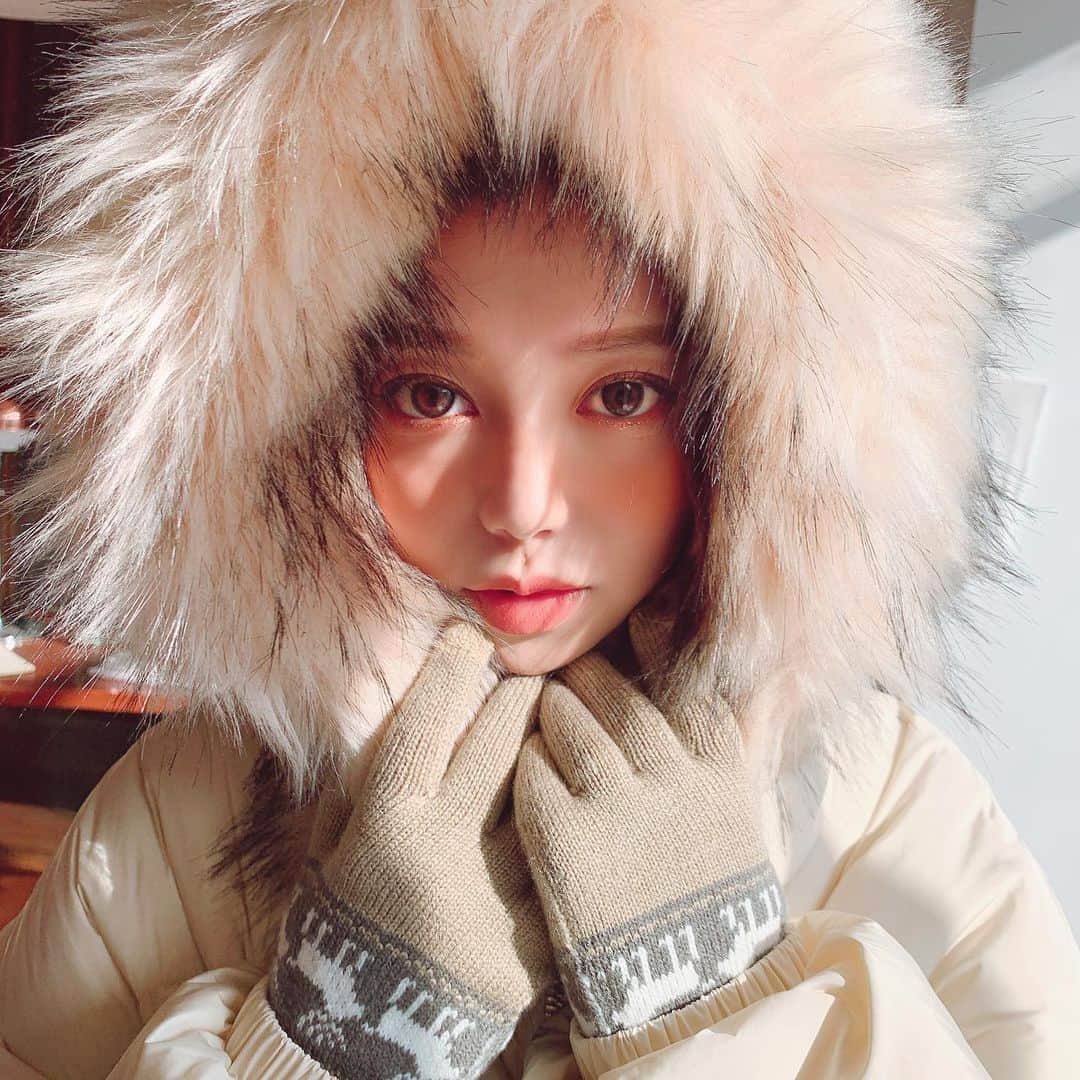Chuuのインスタグラム：「감기조심하세요❤️」