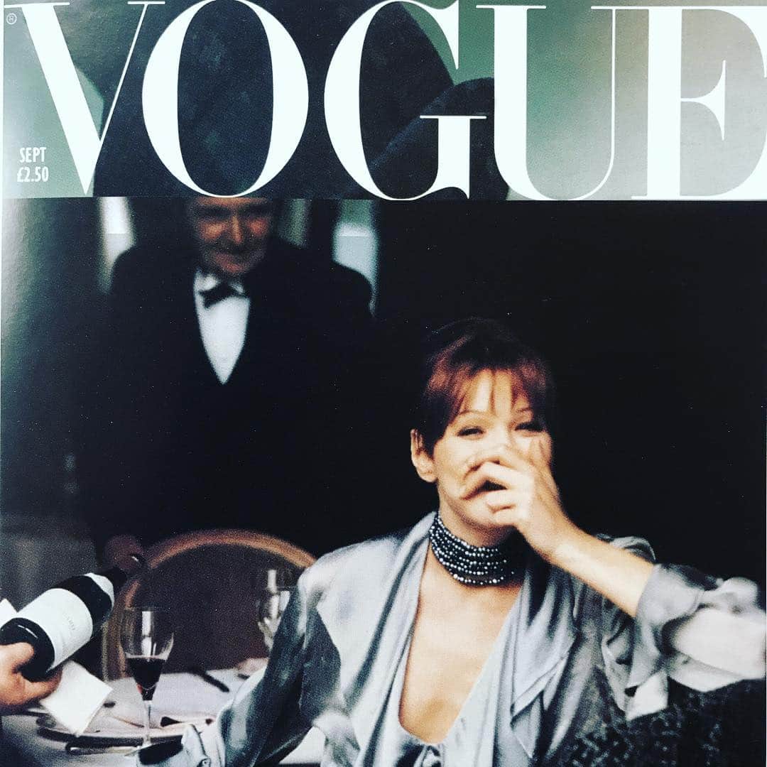 キャロライン チャールズのインスタグラム：「Carla Bruni models Caroline Charles for Vogue. Featuring a double silk waterfall blouse.  #vogue #voguemagazine #fashion #style #fashionblog #carlabruni #model #modelling #magazine #fashionphotography #photoshoot #photography #luxuryfashion #london #londonfashion」