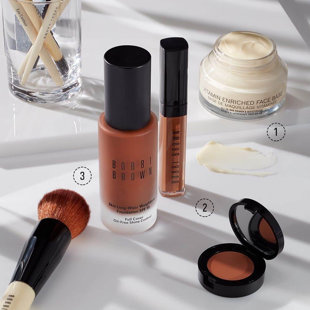 のインスタグラム：「Prep, correct, perfect. The secret? Use a fluffy brush to blend in your skincare first for even, smooth coverage that lasts.  THE PRODUCTS: Full Coverage Face Brush Vitamin Enriched Face Base Corrector Instant Full Cover Concealer Skin Long-Wear Weightless Foundation SPF 15  #bobbibrown #beautytips #skinlongwear #fullcoverage #easymakeup #makeuptips」