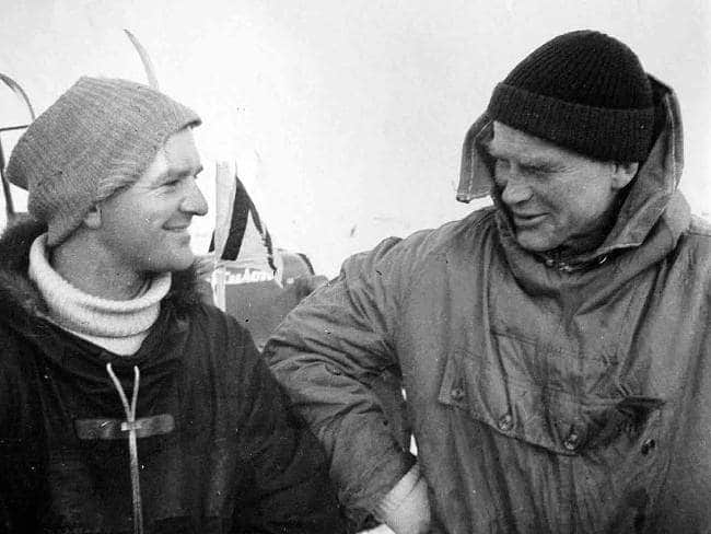 アクアスキュータムさんのインスタグラム写真 - (アクアスキュータムInstagram)「62 years ago this week, Sir Vivian Fuchs was the leader of the Trans- Antartic expedition who set out on the first overland crossing to the South Pole. He was clothed in an Aquascutum patented fabric called Antartex.  #aquascutum」11月21日 21時08分 - aquascutum
