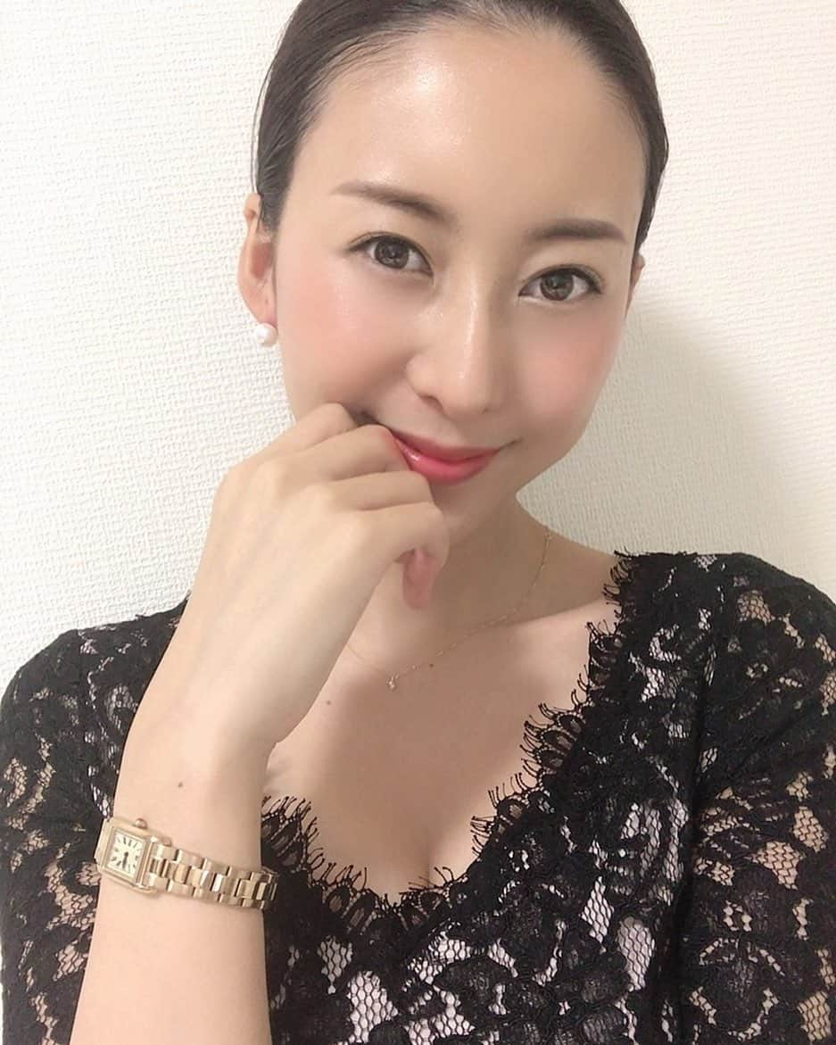 松下紗栄子のインスタグラム：「初イベント終わりました★  会いにきて下さって本当にありがとうございます★プレゼントも嬉しかったです^ ^  みなさんの温かい目や表情が近くで伝わり、とても嬉しかったです★  遠方の方、仕事を早くきりあげてくださった方、スケジュールの合間を縫って会いに来てくださった方、本当にありがとうございました★！ #松下紗栄子 #マツシタサエコ」