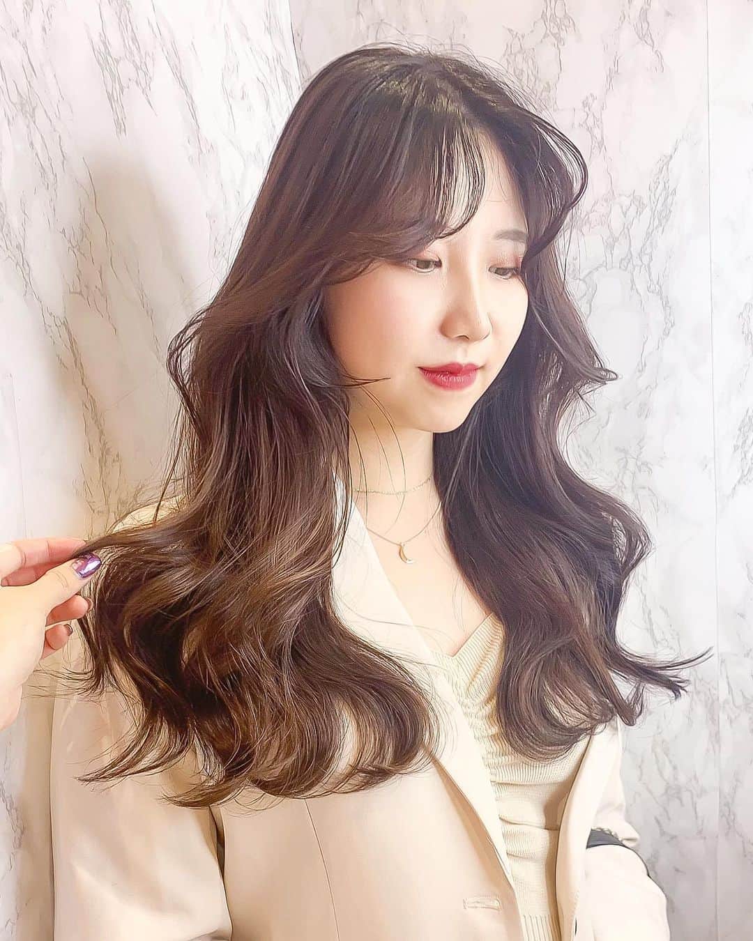 原涼香のインスタグラム：「特別なオルチャンhair🇰🇷✨ 『 #韓国式レイヤーカット 』 ㅤㅤㅤㅤㅤㅤㅤㅤㅤㅤㅤㅤㅤ ✔︎ おくれ毛カット ✔︎2WAYバング 私にしかできない、特別なカット💞 ㅤㅤㅤㅤㅤㅤㅤㅤㅤㅤㅤㅤㅤ」