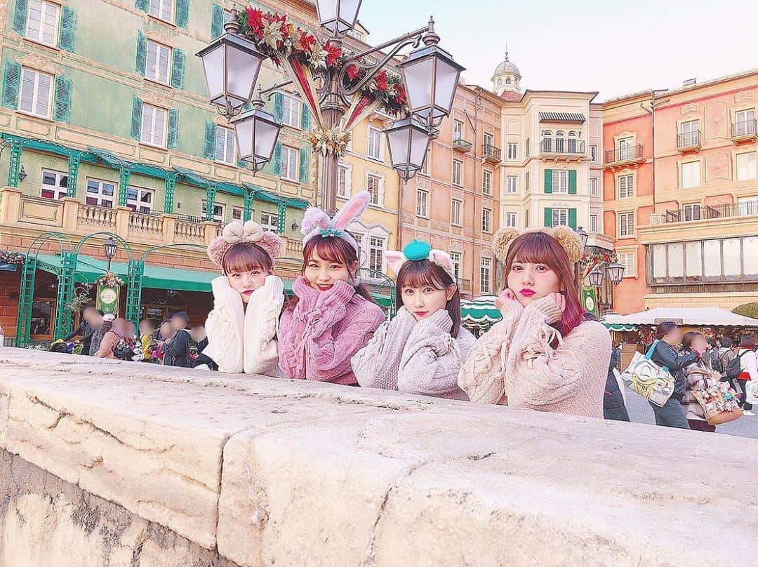 音嶋莉沙さんのインスタグラム写真 音嶋莉沙instagram メンバーと夢の国へ 4人でダッフィーフレンズをしたり お揃いのワンピを着たり青春だった 楽しかった 東京ディズニーシー Disneysea Disney 夢の国 おそろコーデ 夢の