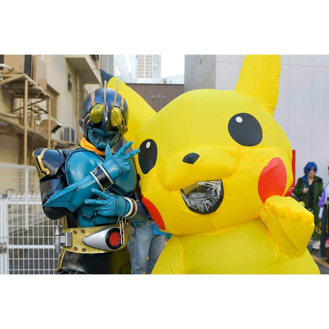 永崎遼のインスタグラム：「. Thank you for your time. Makasih yah sudah menonton. . #ピカチュウ #pikachu #ポケットモンスター #ポケモン #ストフェス #日本橋ストリートフェスタ #仮面ライダー #cosplay #pokemon #cosplayer #pokémon #poketmonsters #pokemons #cosplayers #ポケモンgo #仮面ライダー3号 #ポケモンコスプレ #pokemoncosplay #ポケモン剣盾 #pokemongo #pokemonswordshield #仮面ライダーコスプレ #costume #ガワコス #特撮コスプレ #コスプレ #tokusatsu #kamenrider #maskedrider #toku」