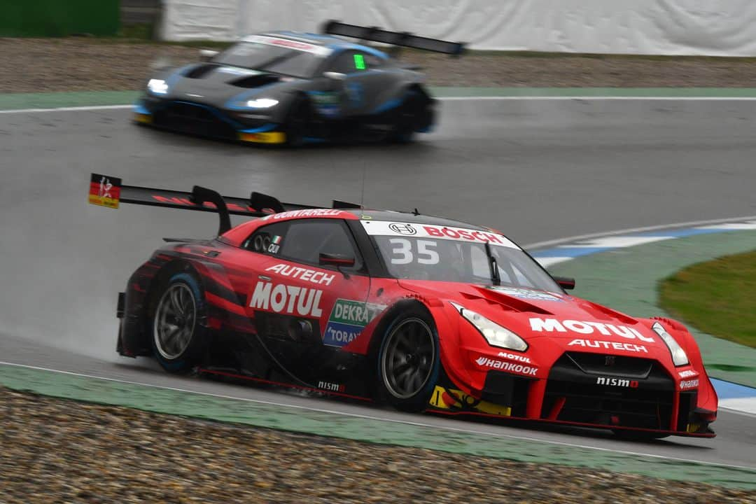 MOTUL Japanさんのインスタグラム写真 - (MOTUL JapanInstagram)「【今週末はSUPER GT x DTM 特別交流戦】 11/23-24にSUPER GTとDTMの特別交流戦が富士スピードウェイで開催されます。 . 日本では普段見られないDTMマシンとSUPER GTマシンが戦う夢の一戦です。 . 写真はDTM第9戦ホッケンハイムにゲスト参戦したMOTUL AUTECH GT-R!!! ・ ・ #motul #motuljapan #motulautechgtr #nismo #エンジンオイル #engineoil #メンテナンス #車 #車好きと繋がりたい #エンジン #モチュール #車好き #オイル交換 #高性能オイル #エンジンオイル交換 #300V #supergt #supergt2019 #DTM #サーキット #race #レース #レース好きと繋がりたい #モータースポーツ #gtr」11月21日 22時00分 - motuljapan