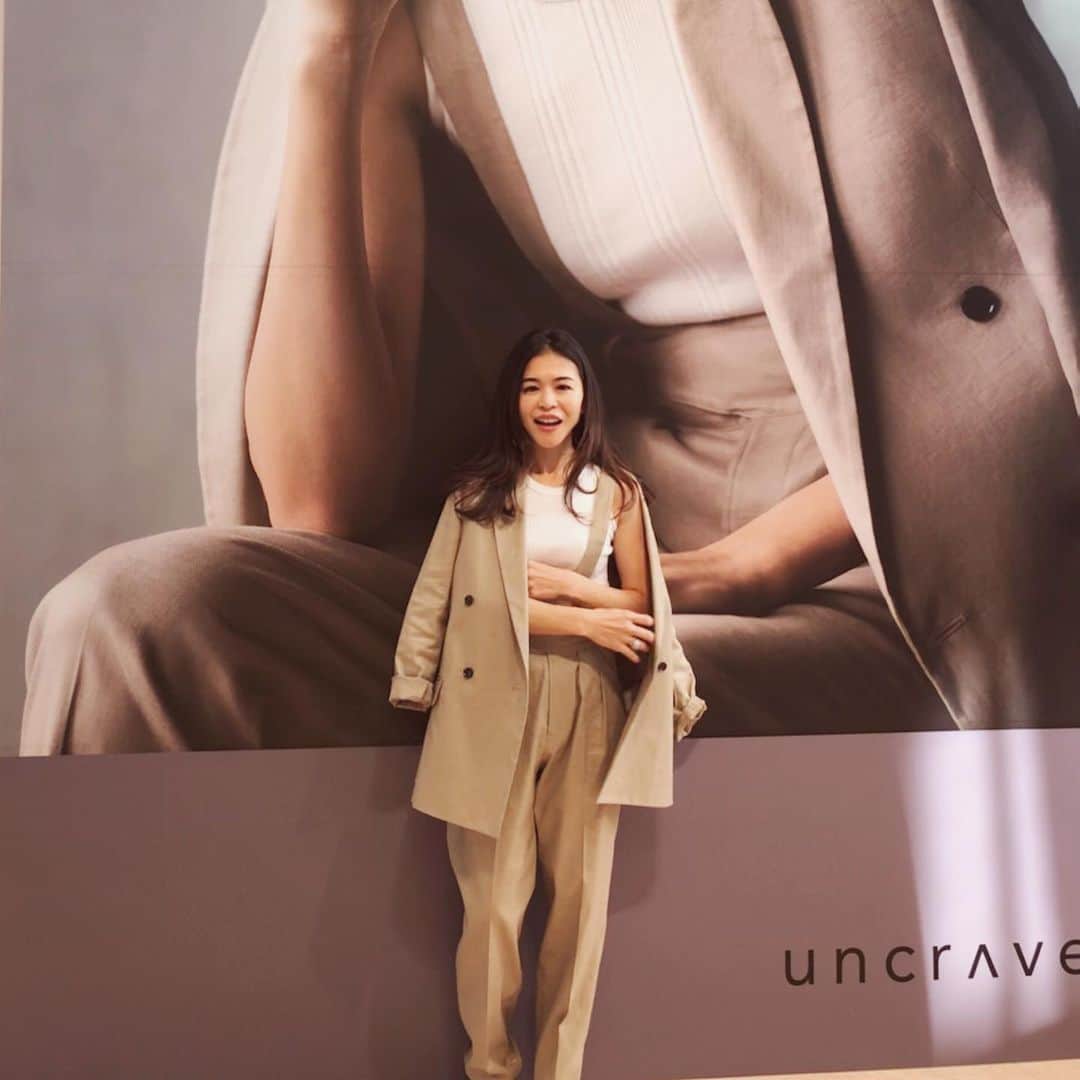 のインスタグラム：「#uncrave #おめでとうね#リネンのジャケットとサスペンダーパンツ#セットアップだよ  @taekohigashihara がディレクションのブランド @uncrave_official です😘  妙子がんばりましたね 応援してるからねー💋」