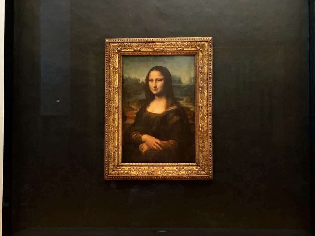 足立沙織さんのインスタグラム写真 - (足立沙織Instagram)「﻿ 📍 Musée du Louvre﻿ ﻿ ﻿ ﻿ 素敵な作品がありすぎて時間足りない、、﻿ 美術館はどこ行ってもまた来たいって思う場所ばっかりだね🥺﻿ ﻿ ﻿ ﻿ ﻿ ﻿ ﻿ ﻿ ﻿ ﻿ ﻿ ﻿ ﻿ #museedulouvre#muséedulouvre#paris#france#parisparis#travelphotography#travelgram#parisjetaime#architecture#europe#europetravel#europetravel#artmuseums#france🇫🇷#saori__trip」11月21日 22時46分 - sao_ri_17